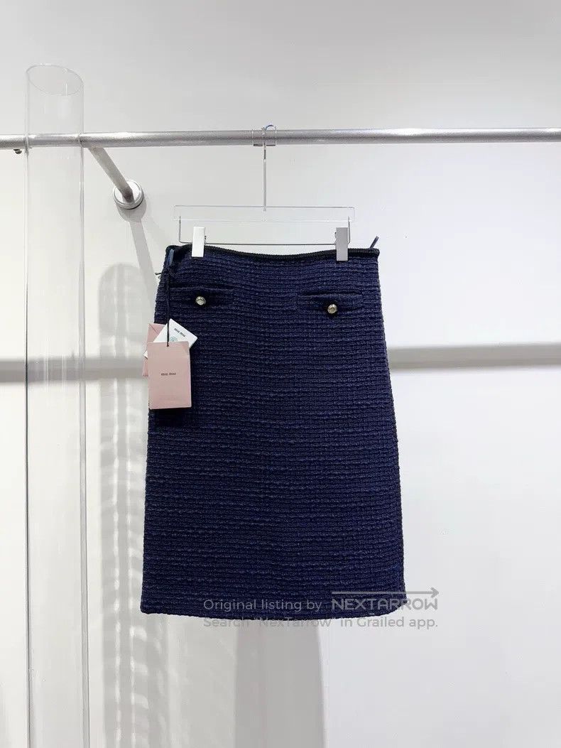 Miu Miu Miu Miu 40 Overskirt in autumn and winter Size 39" - 1 Thumbnail