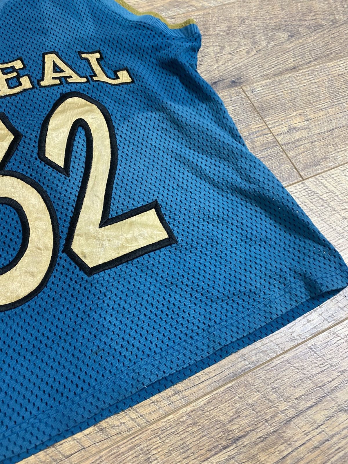 Reebok 90s Reebok Shaq O'Neal #32 Sun Faded Mesh Jersey M Size US M / EU 48-50 / 2 - 2 Thumbnail