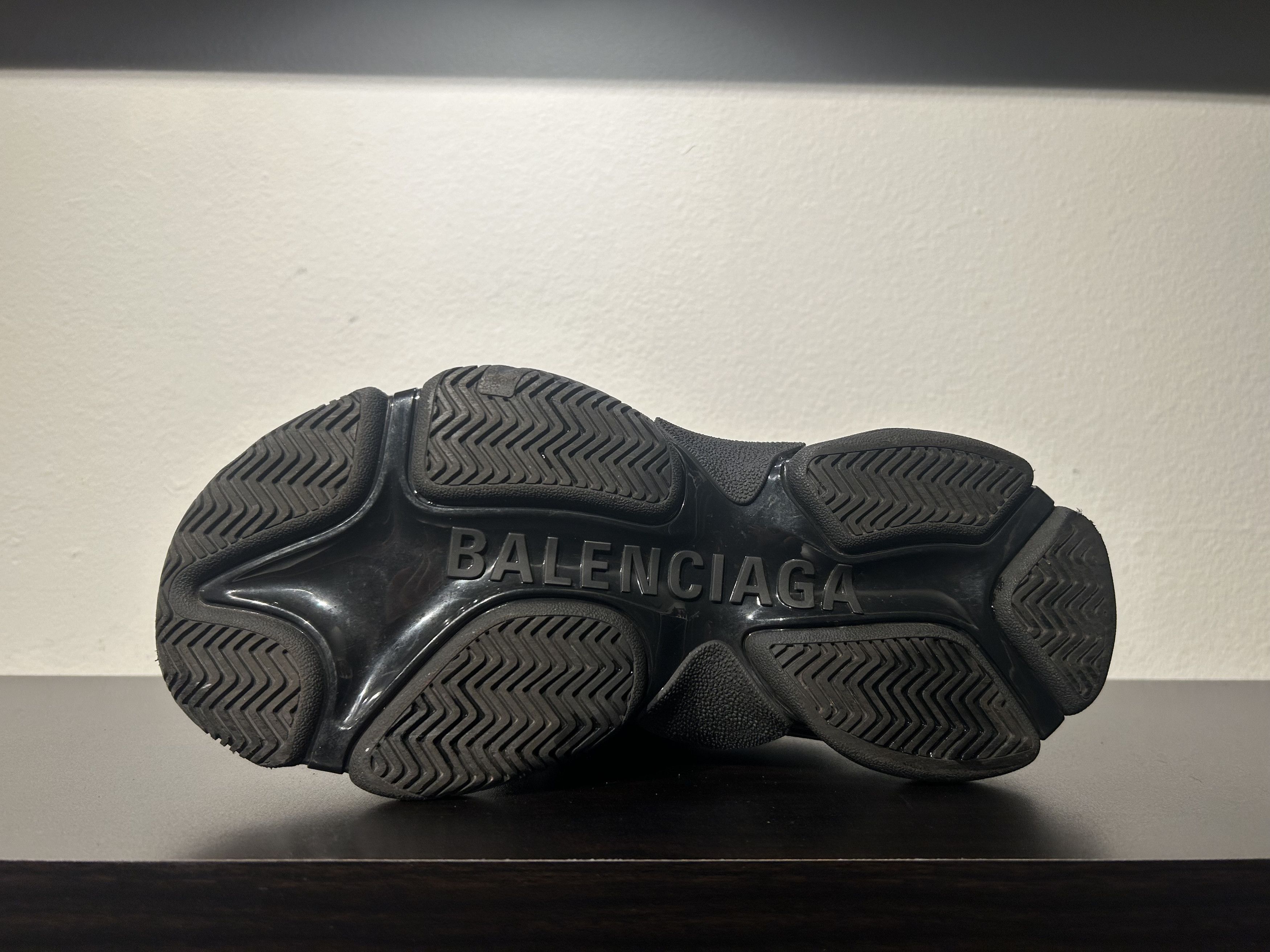 Balenciaga Balenciaga Triple S Size US 6 / EU 39 - 13 Thumbnail
