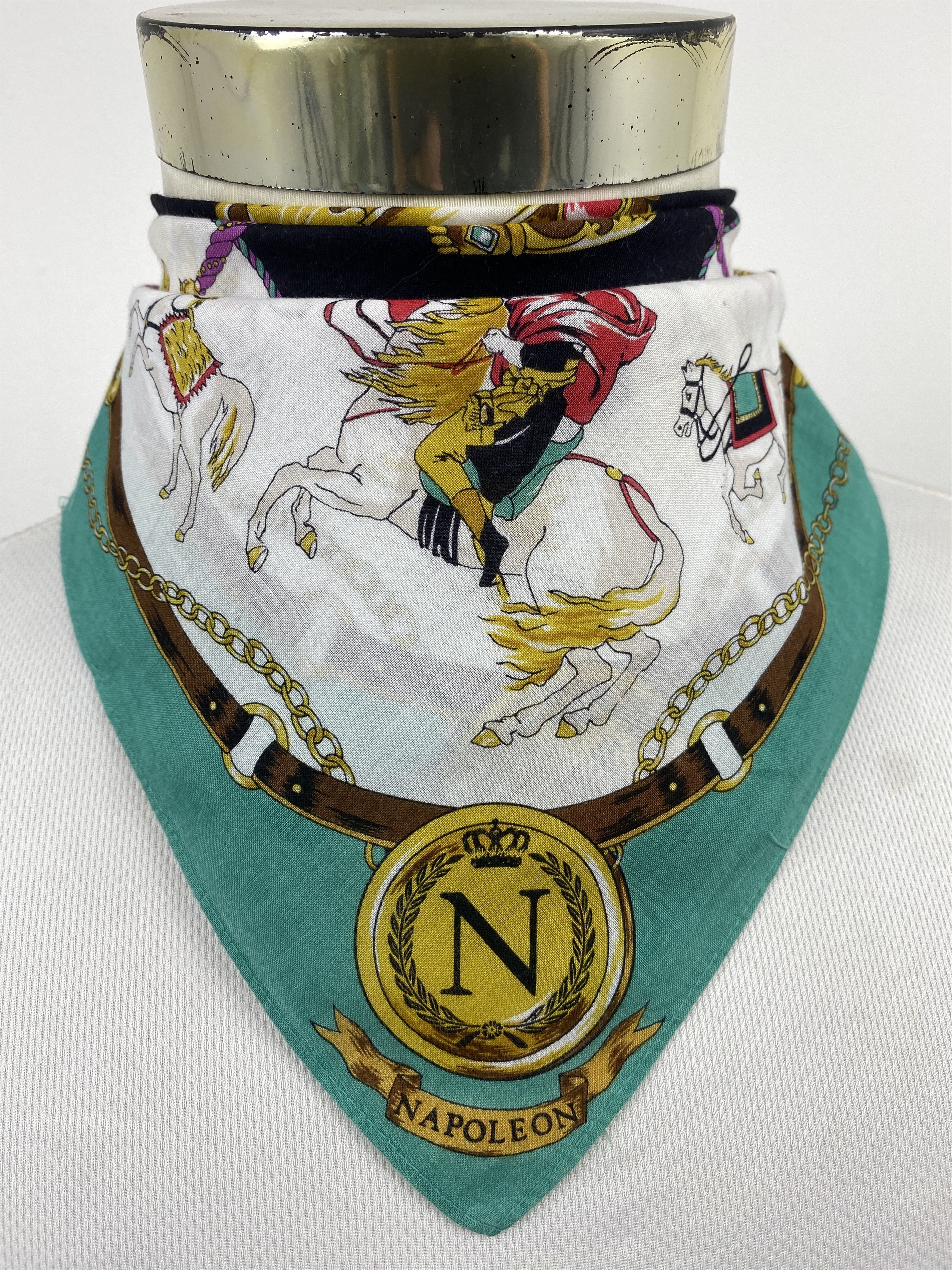 Vintage Vintage Napoleon Handkerchief / Neckerchief HKC1135 Size ONE SIZE - 1 Thumbnail
