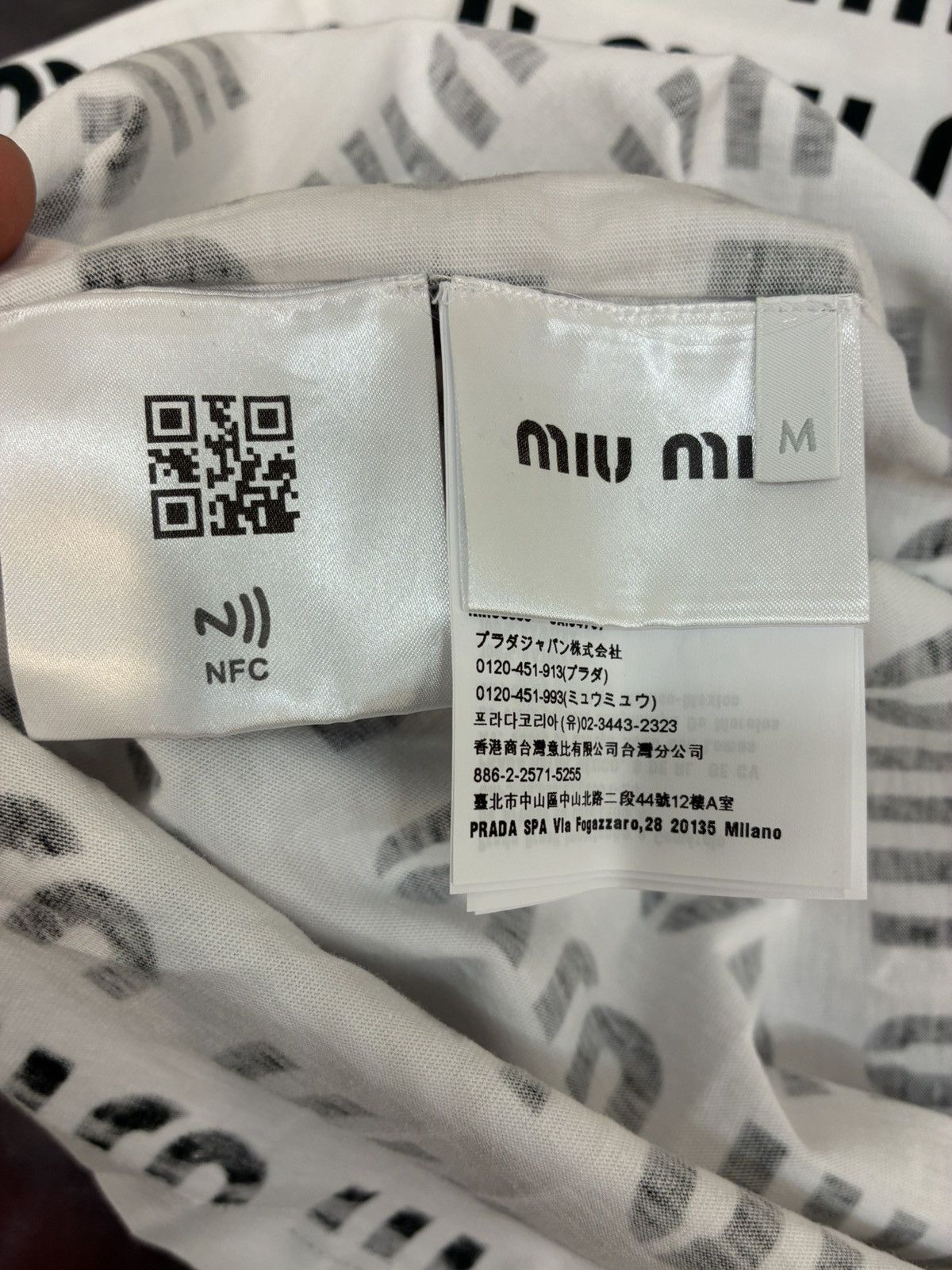 Miu Miu Miu miu Print T-Shirt Size US M / EU 48-50 / 2 - 4 Thumbnail
