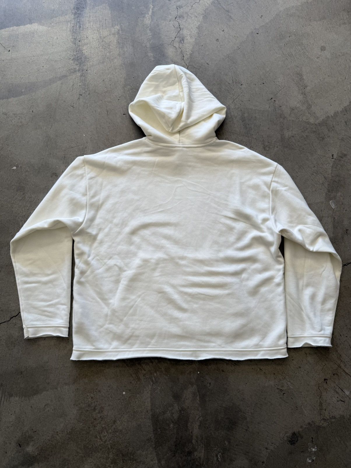 Adidas Adidas Essential Center Logo Cream White Hoodie Size L Boxy Size US L / EU 52-54 / 3 - 4 Thumbnail