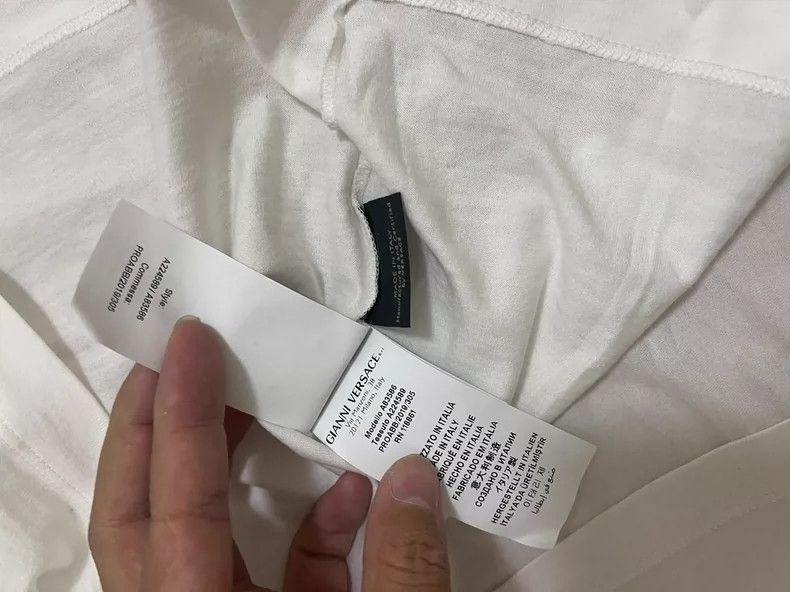 Versace Versace Embroidered short sleeves Size US L / EU 52-54 / 3 - 4 Thumbnail