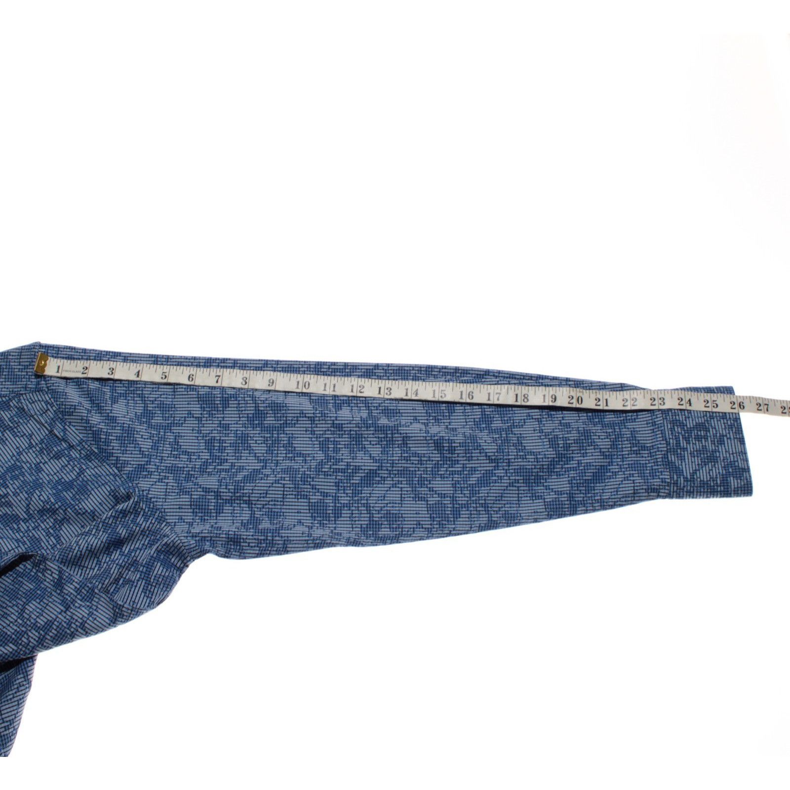Robert Graham Robert Graham New with tags Shirt Size M US In Blue Size US M / EU 48-50 / 2 - 8 Thumbnail