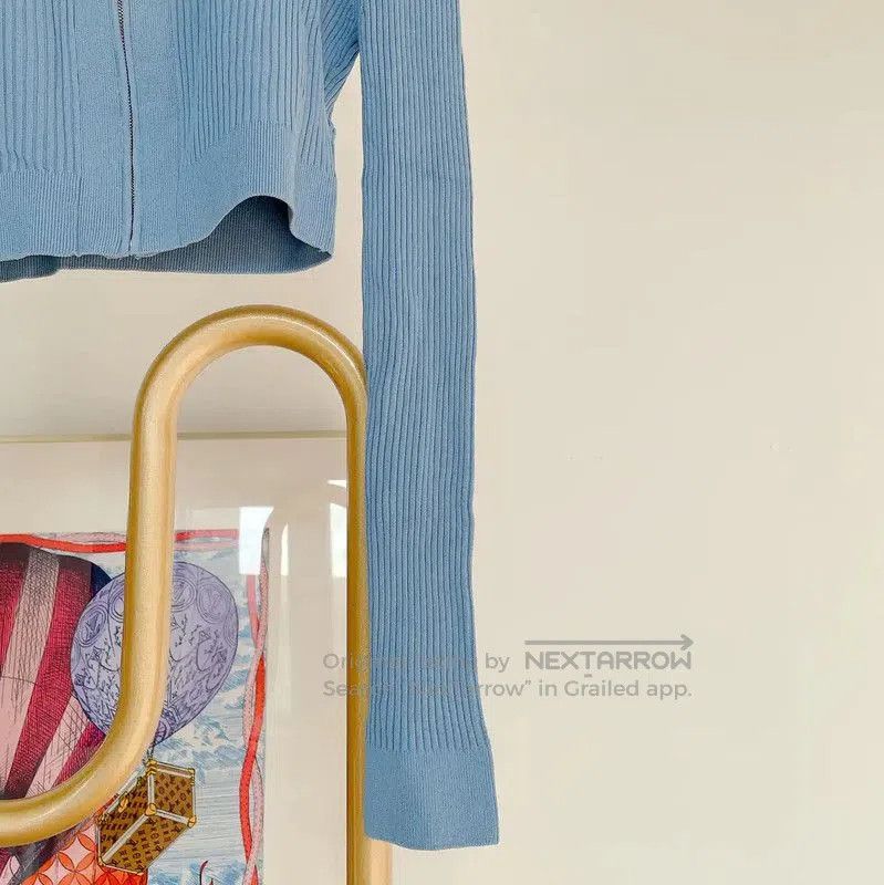 Miu Miu Miu Miu Blue Ribbed Long Sleeve Sweater . Size L / US 10 / IT 46 - 5 Thumbnail