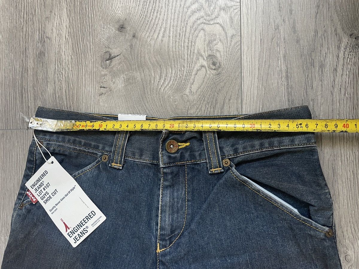 Levi's Vintage Clothing Deadstock Levi's Engineered Jeans Lot107 BootCut Y2K Archive Size 28" / US 6 / IT 42 - 5 Thumbnail