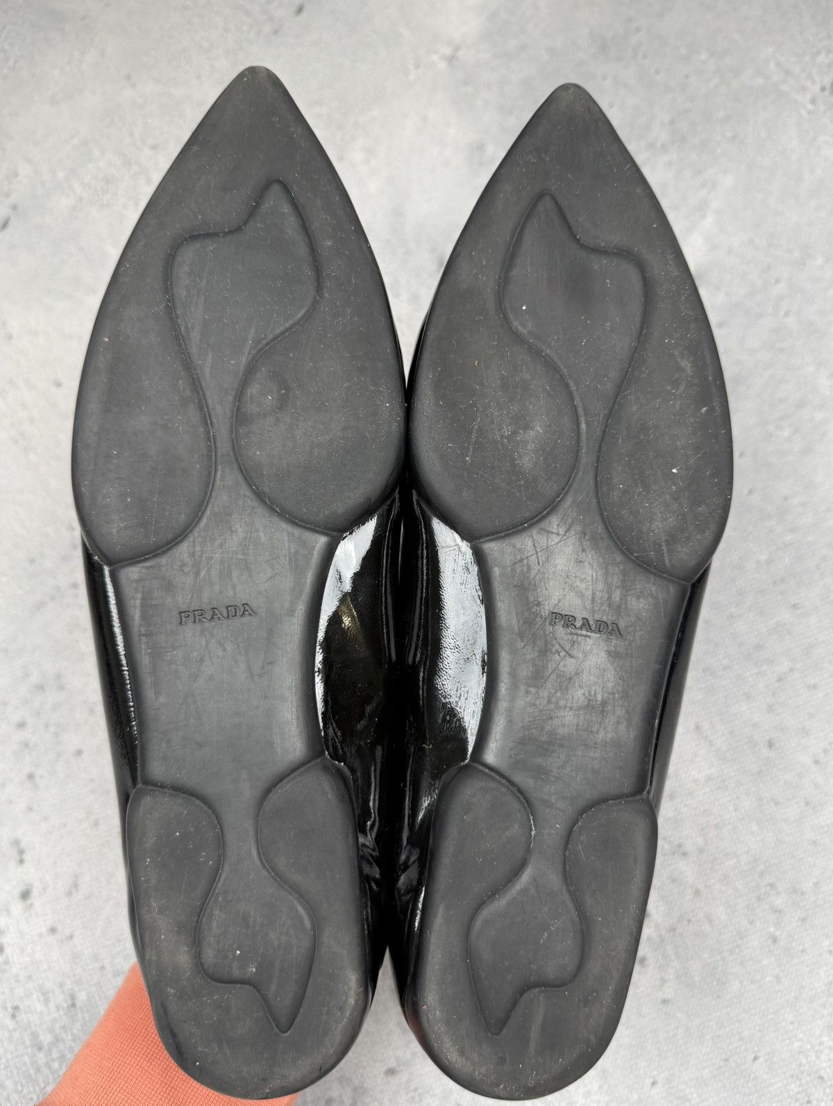 Prada Prada Black Patent Leather Pointed Toe Flats Metal Logo Rare Size US 8.5 / IT 38.5 - 7 Thumbnail