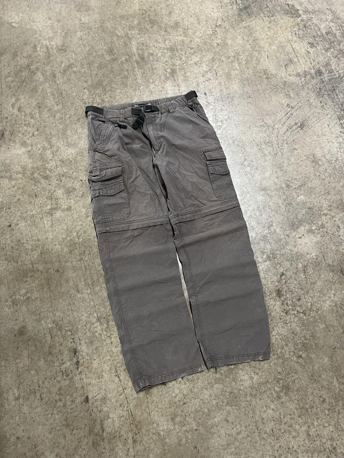 Vintage Vintage baggy fit utility y2k cargo pants streetwear hype Size US 34 / EU 50 - 2 Thumbnail