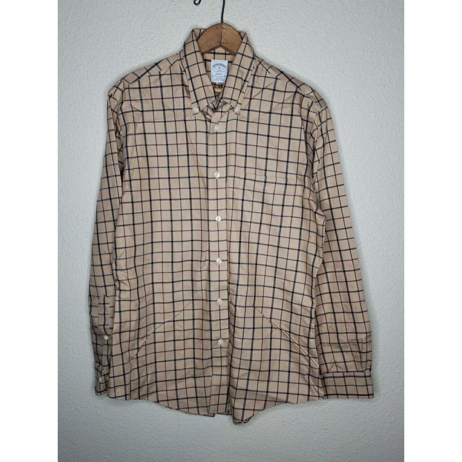 Brooks Brothers BROOKS BROTHERS Button Down Size Medium Checkered Cotton Size US L / EU 52-54 / 3 - 1 Thumbnail
