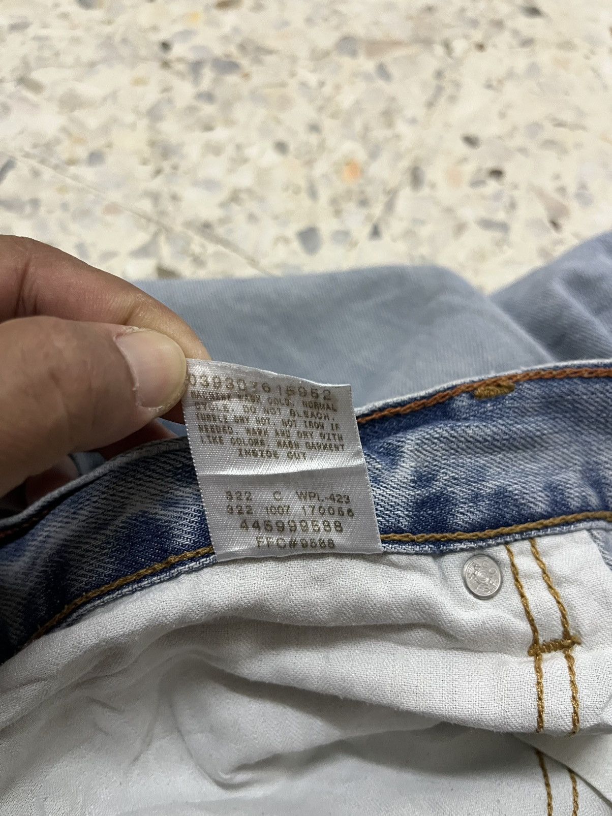 Levi's Vintage Clothing Vintage Y2K Levi’s SilverTab baggy Jeans light wash Size US 36 / EU 52 - 9 Thumbnail