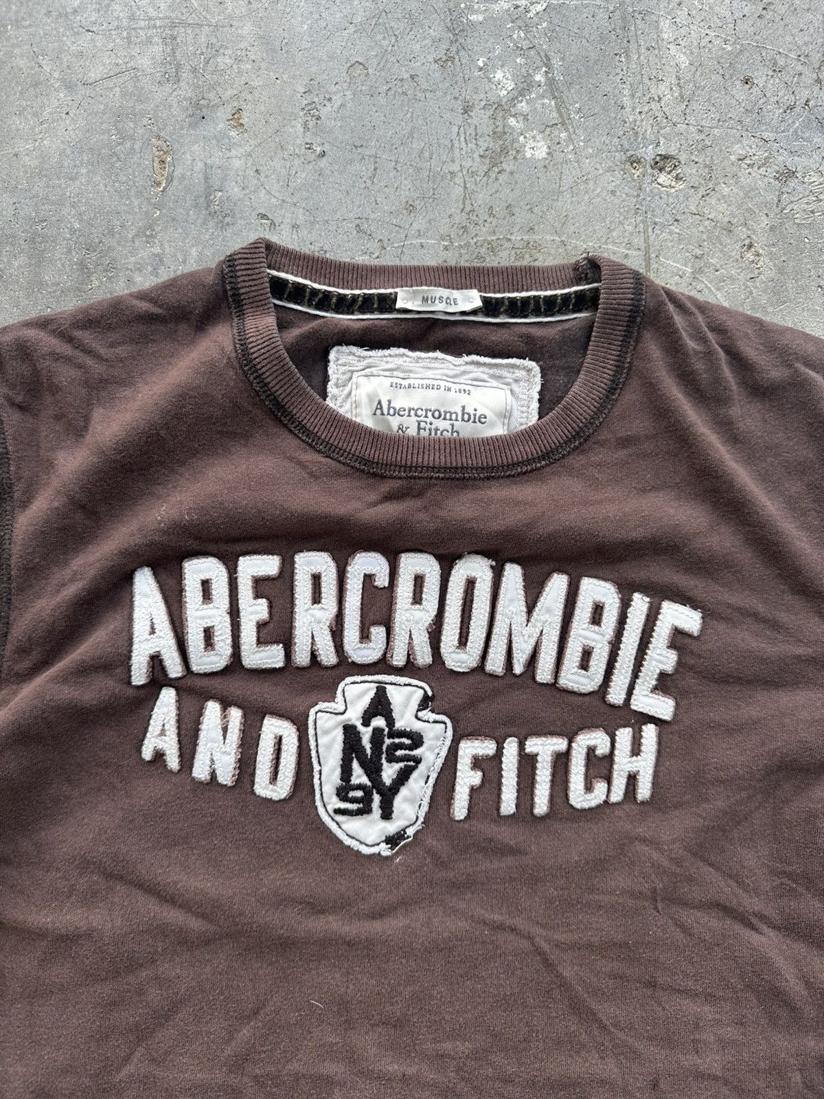 Abercrombie & Fitch Vintage Abercrombie & Fitch Spellout Y2k Tshirt Size US S / EU 44-46 / 1 - 2 Thumbnail
