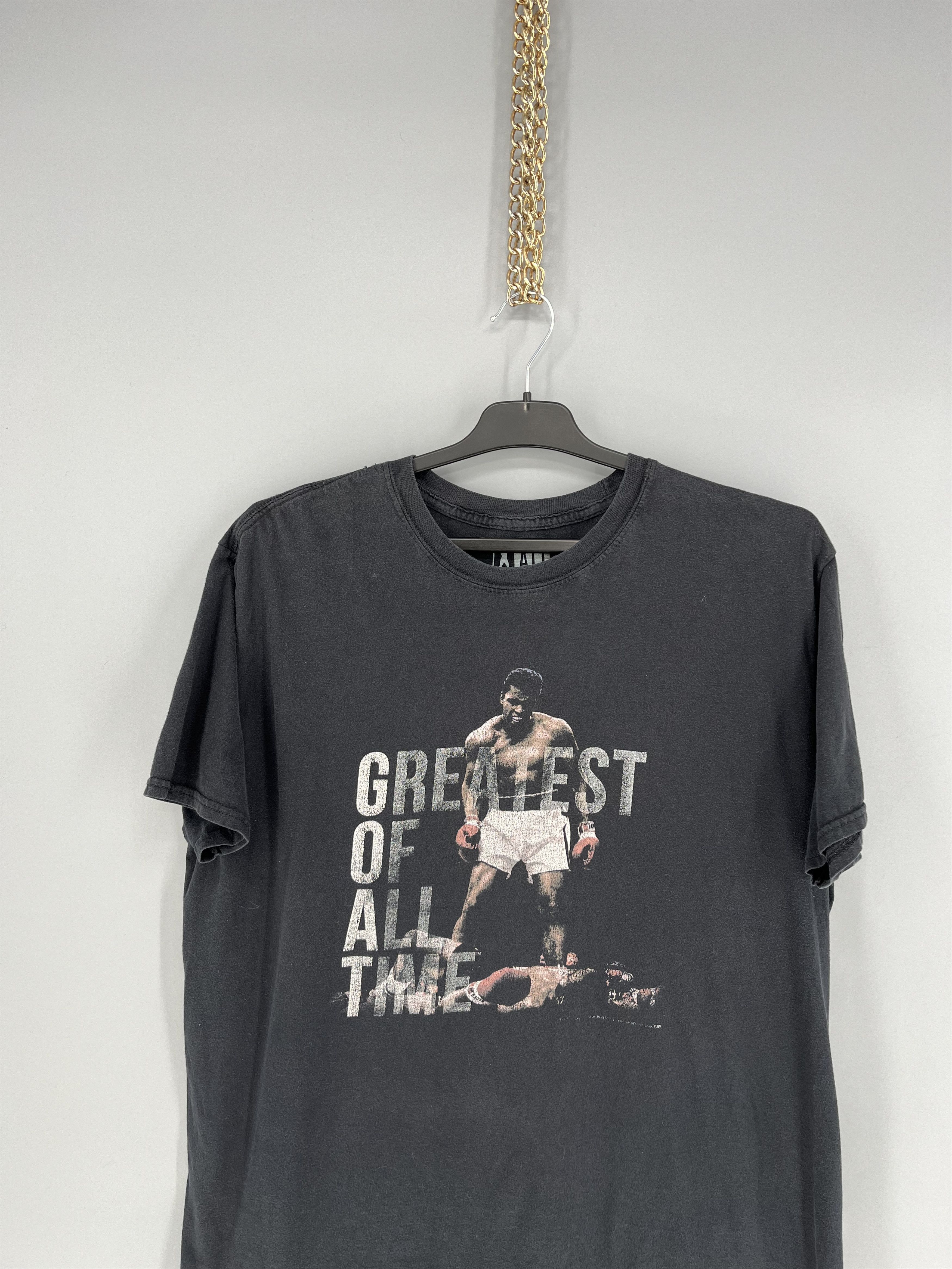 Vintage Y2K The Greatest Muhammad Ali American Boxer Faded Tshirts Size US XL / EU 56 / 4 - 6 Thumbnail
