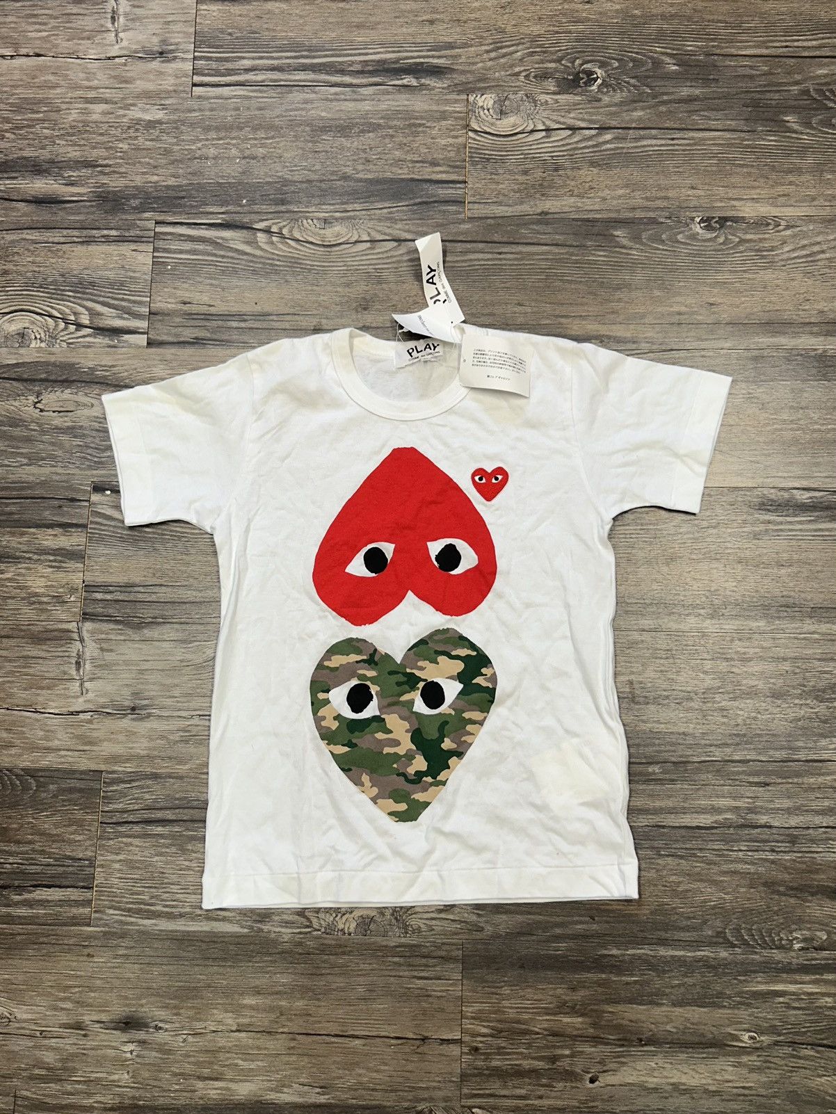 image of Comme Des Garcons Comme Des Garçons Heart T-Shirt in White, Men's (Size Medium)