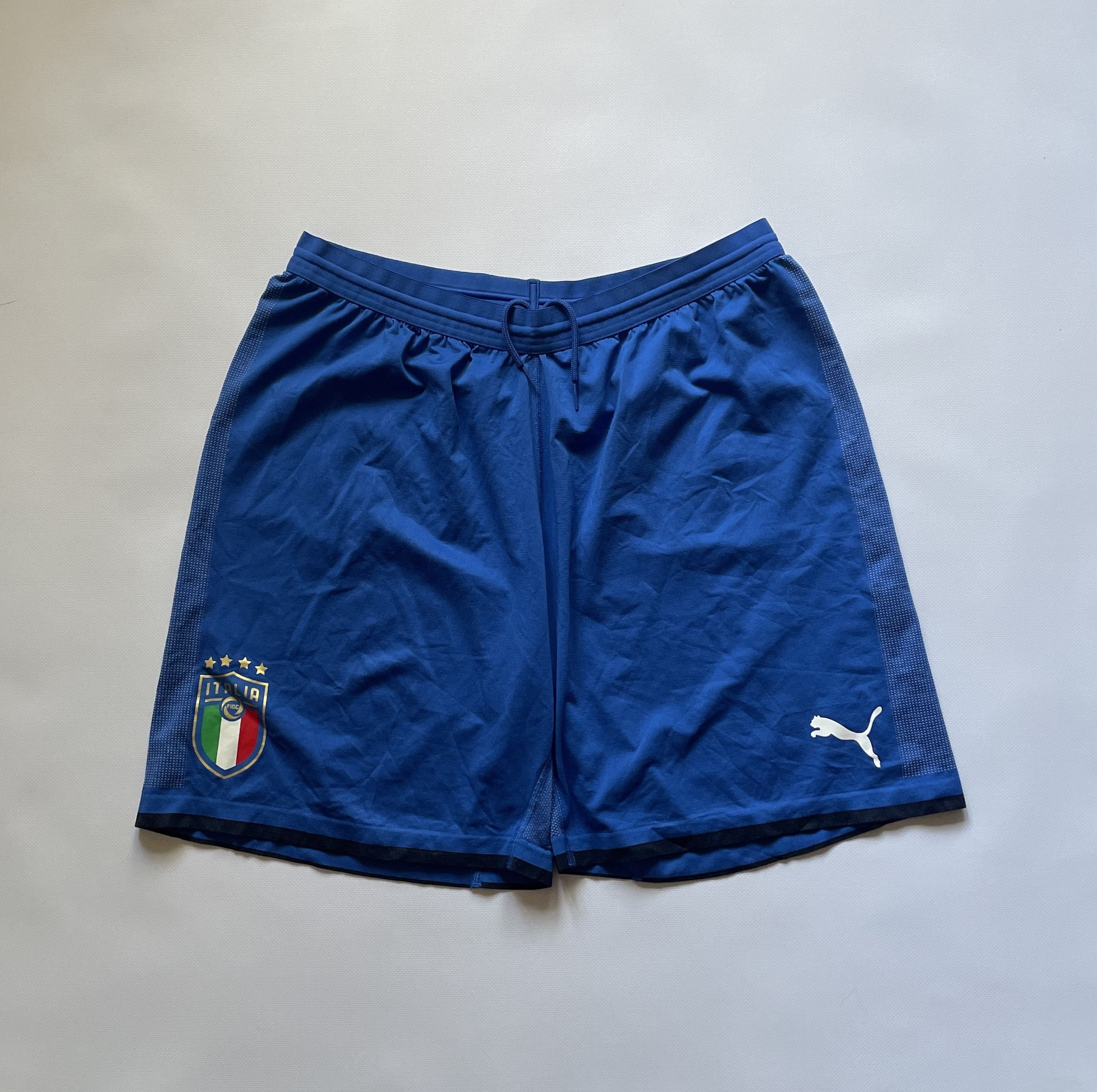 Puma Italy Italia AUTHENTIC Home Shorts 2018 2019 Soccer Size US 36 / EU 52 - 1 Thumbnail