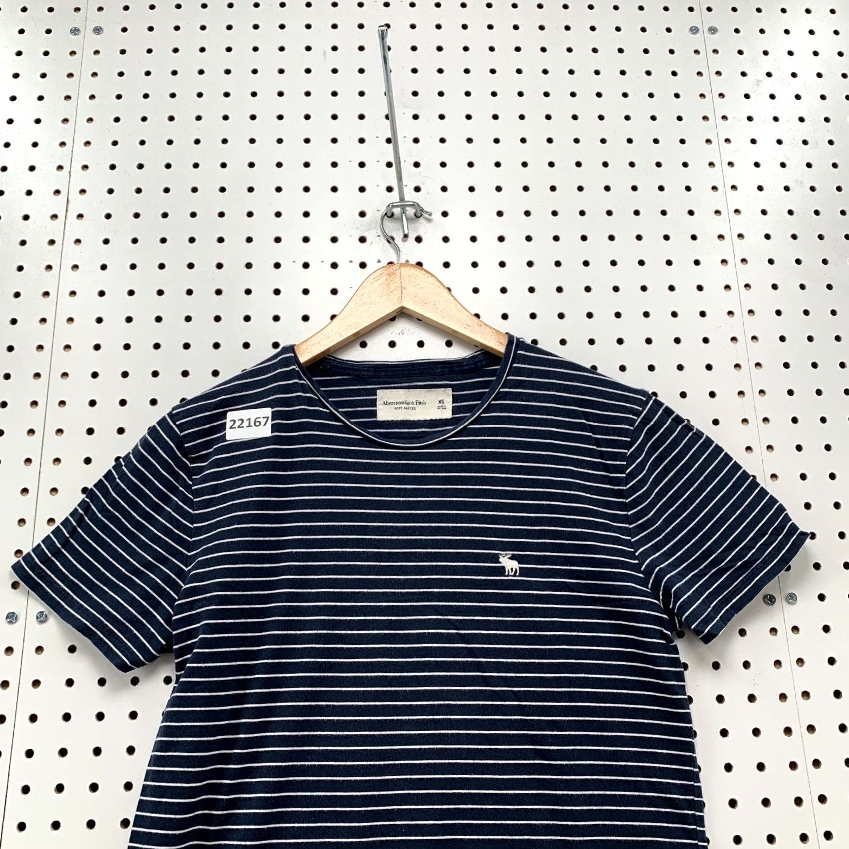 Abercrombie & Fitch Abercrombie & Fitch Soft A&F Tee Shirt Striped Womens XS Blue White Moose T-Shirt Cap Sleeve Crew Neck XS Womens Size XS / US 0-2 / IT 36-38 - 7 Thumbnail
