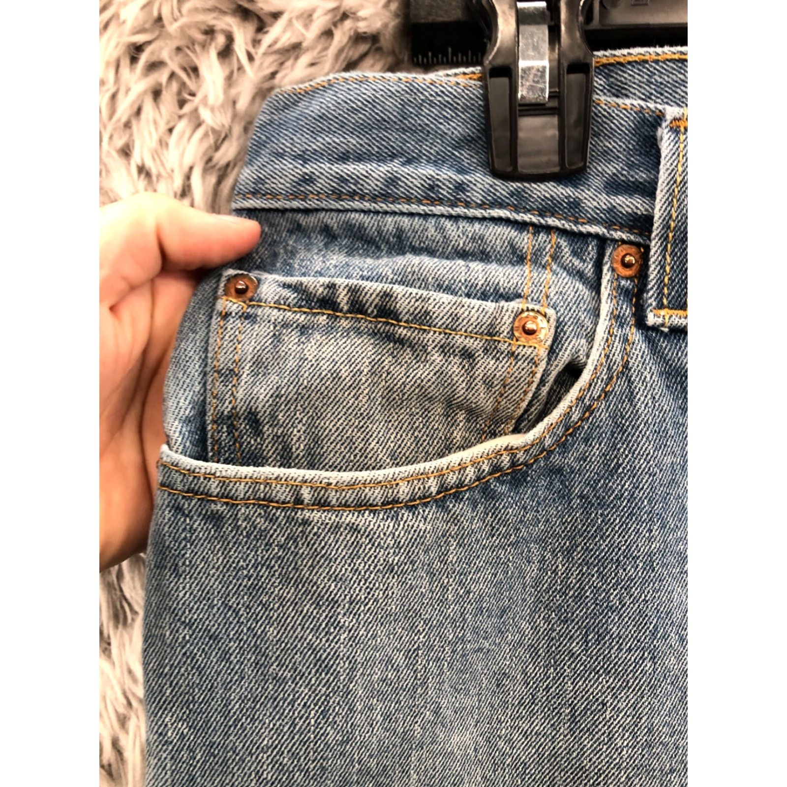 Levi's Levi's 550 Jeans Relaxed Straight Mens Size 36x32 Blue Medium Wash Distressed No Vintage No Size US 36 / EU 52 - 5 Thumbnail