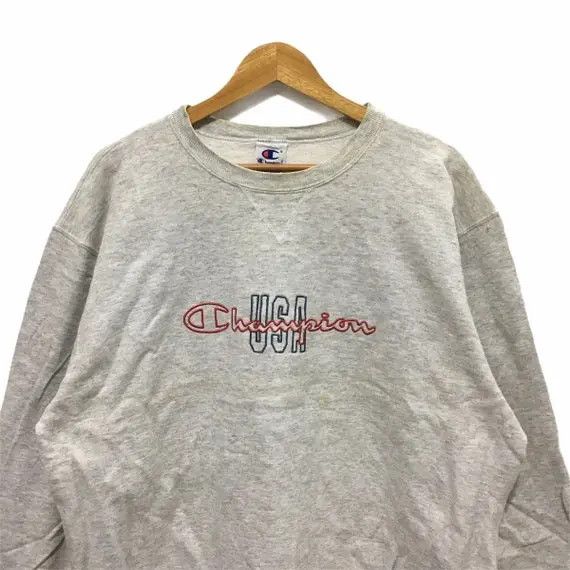 Champion Vtg CHAMPION USA Reverse Weave Crewneck Sweatshirt Pullover Size US XL / EU 56 / 4 - 2 Thumbnail