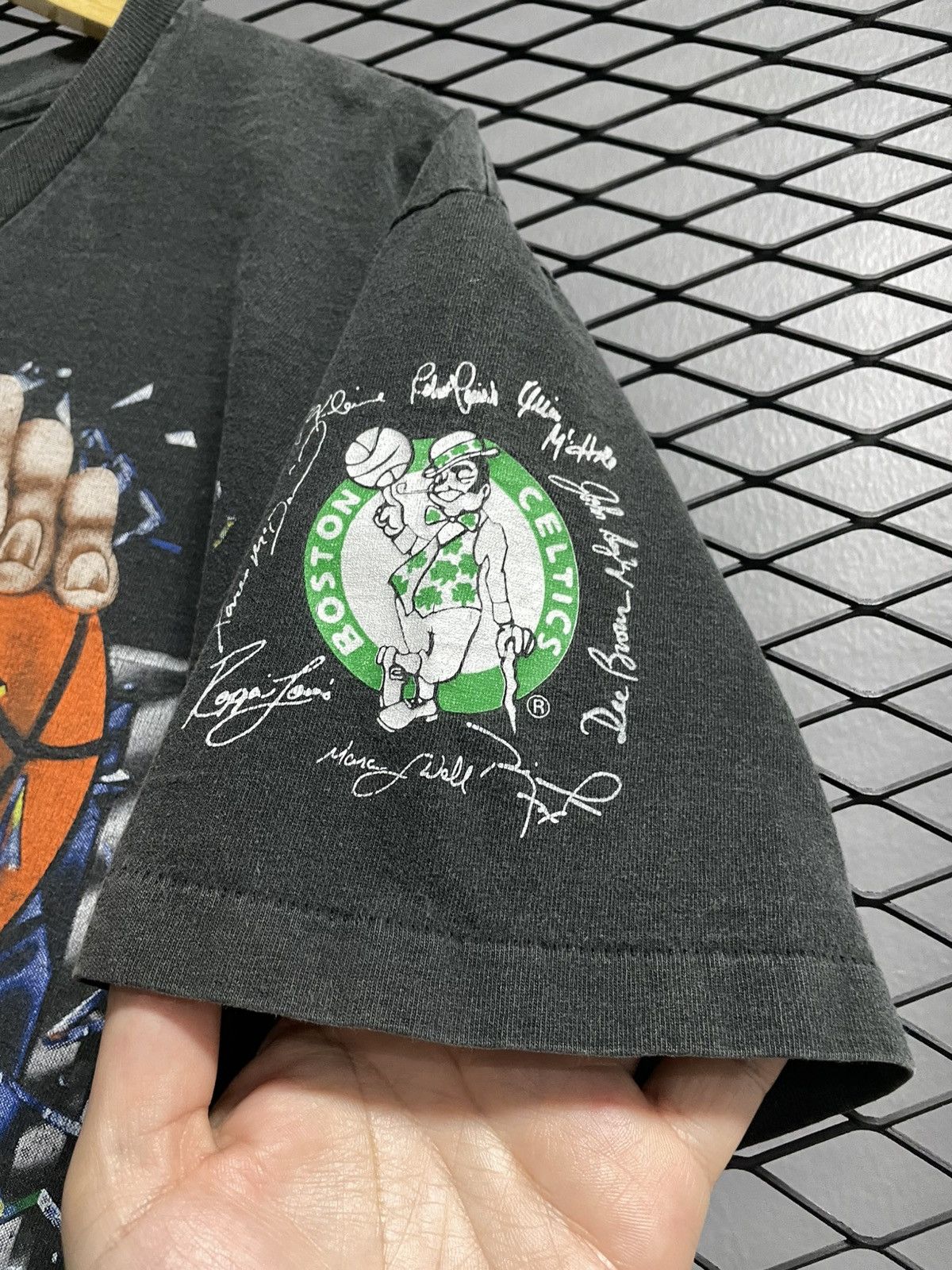 NBA Vintage 90s NBA Boston Celtics Shattered Backboard T-Shirt. Size US XL / EU 56 / 4 - 5 Thumbnail