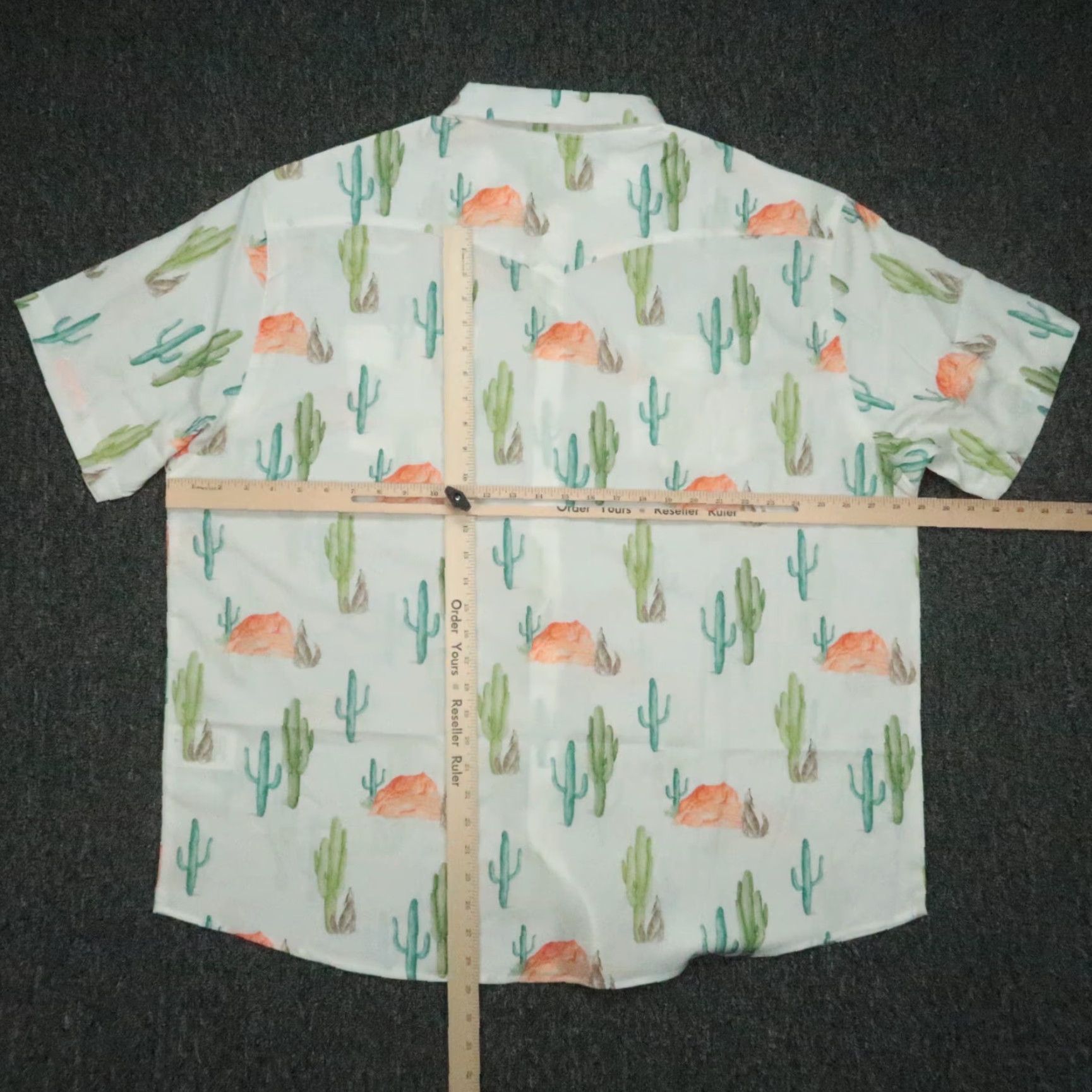 Vintage Raised By Coyotes Shirt Men 3XL White Button-Up Short Sleeve Collared Snap NWT Casual Workwear Geometric Western Saguaros Pearl Snap Size US XXL / EU 58 / 5 - 6 Thumbnail