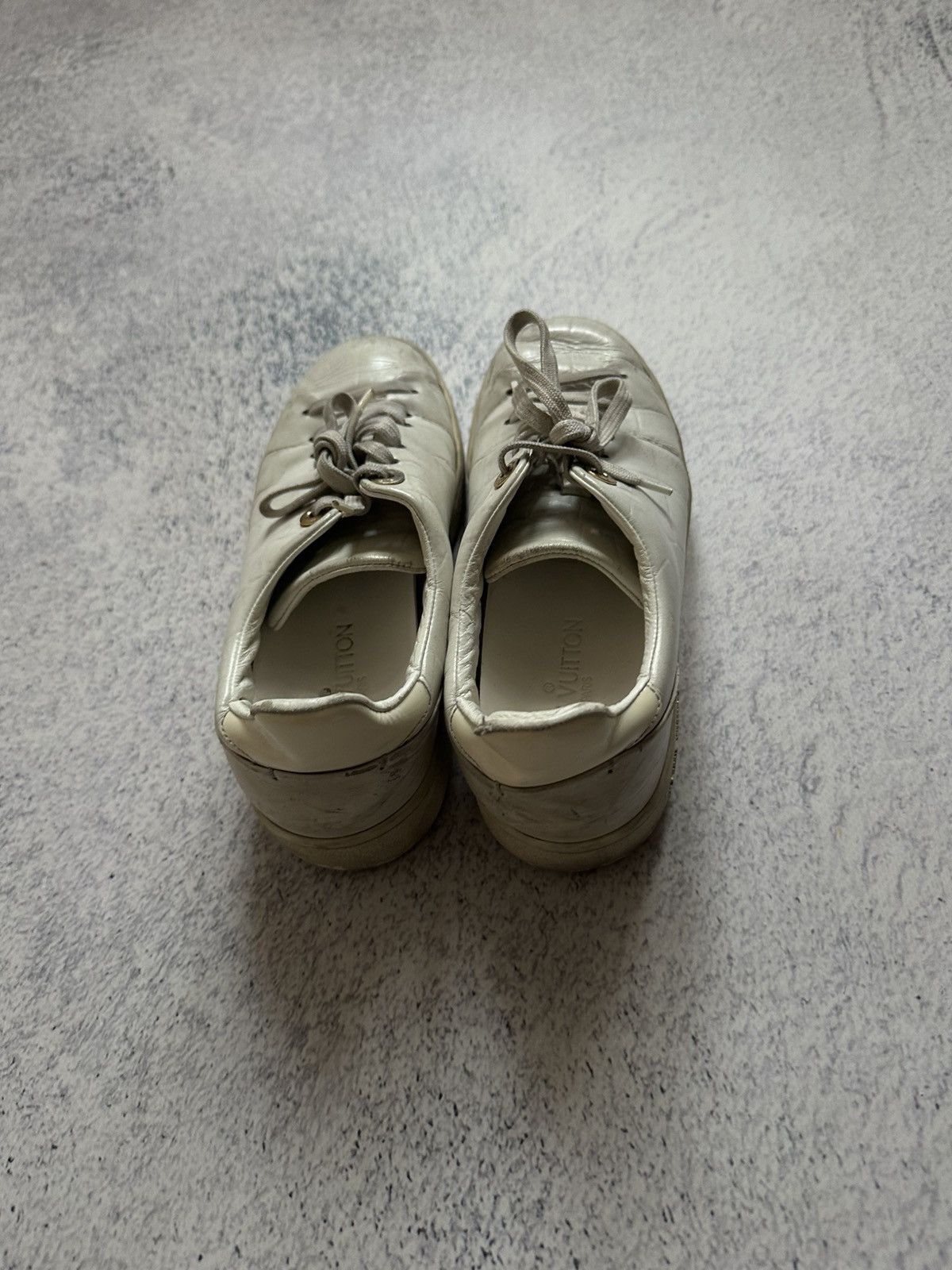 Louis Vuitton Louis Vuitton Women’s Front Row Sneaker White EU 36 Size US 6 / IT 36 - 6 Thumbnail