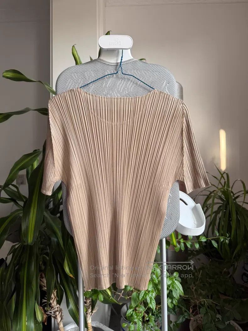 Issey Miyake Issey Miyake Moonlight Gold Crew Neck Short Sleeve Size L / US 10 / IT 46 - 6 Thumbnail
