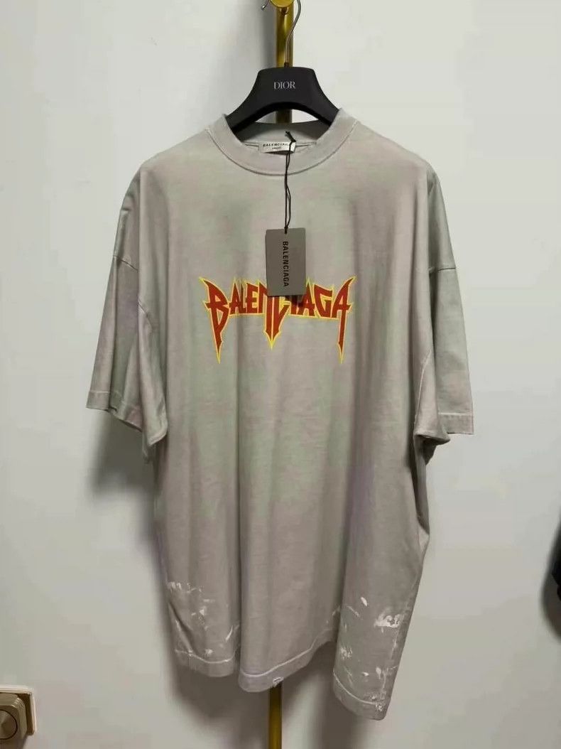 Balenciaga Balenciaga Flame Splatter Short Sleeve Beige Size US M / EU 48-50 / 2 - 1 Thumbnail