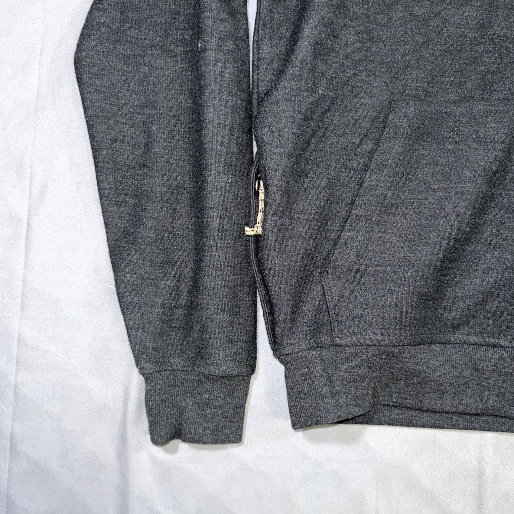 Vintage Howler Bros Hoodie Mens S Gray Full Zip Hooded Knit Sweatshirt Aztec Stripe Pattern Pockets Embroidered Logo Size US S / EU 44-46 / 1 - 6 Thumbnail