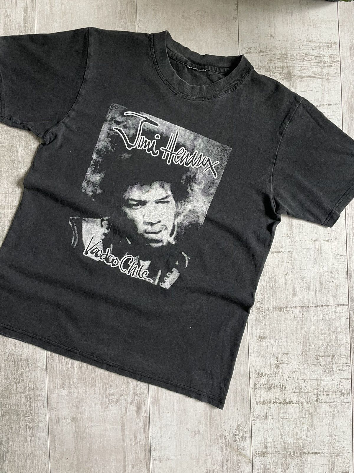Band Tees × Jimi Hendrix × Vintage Vintage 90’s Jimi Hendrix Voodoo Chile T-Shirt Size US S / EU 44-46 / 1 - 3 Thumbnail