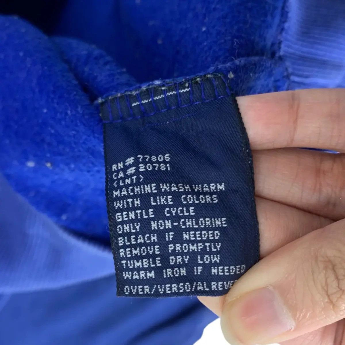 Tommy Hilfiger Vintage TOMMY HILFIGER Stock Logo Sailing Gear Saipan Size US M / EU 48-50 / 2 - 9 Thumbnail