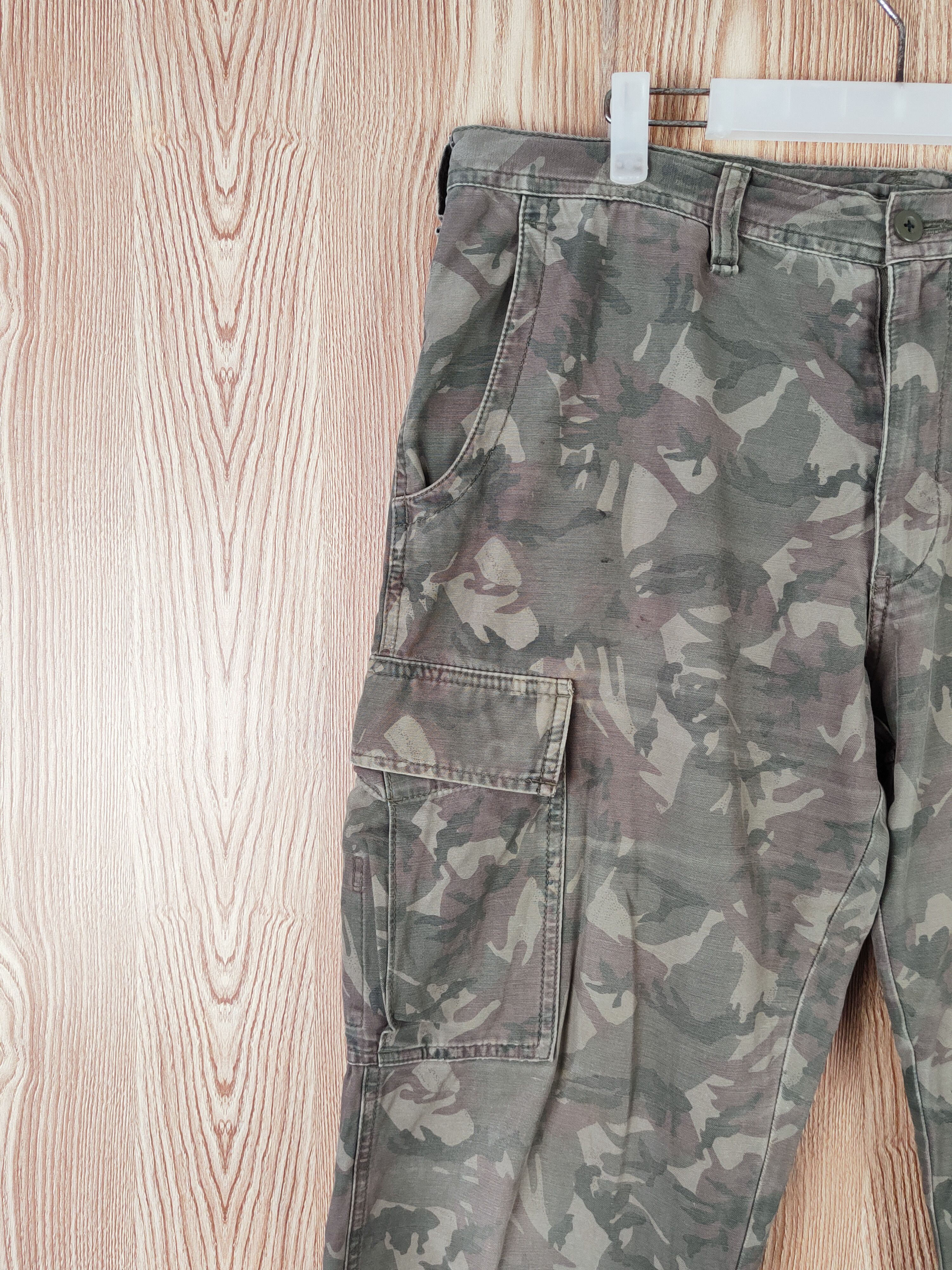 Japanese Brand Uniqlo Camouflage Faded Multipocket Cargo Pants #S2784 Size US 37 - 3 Thumbnail