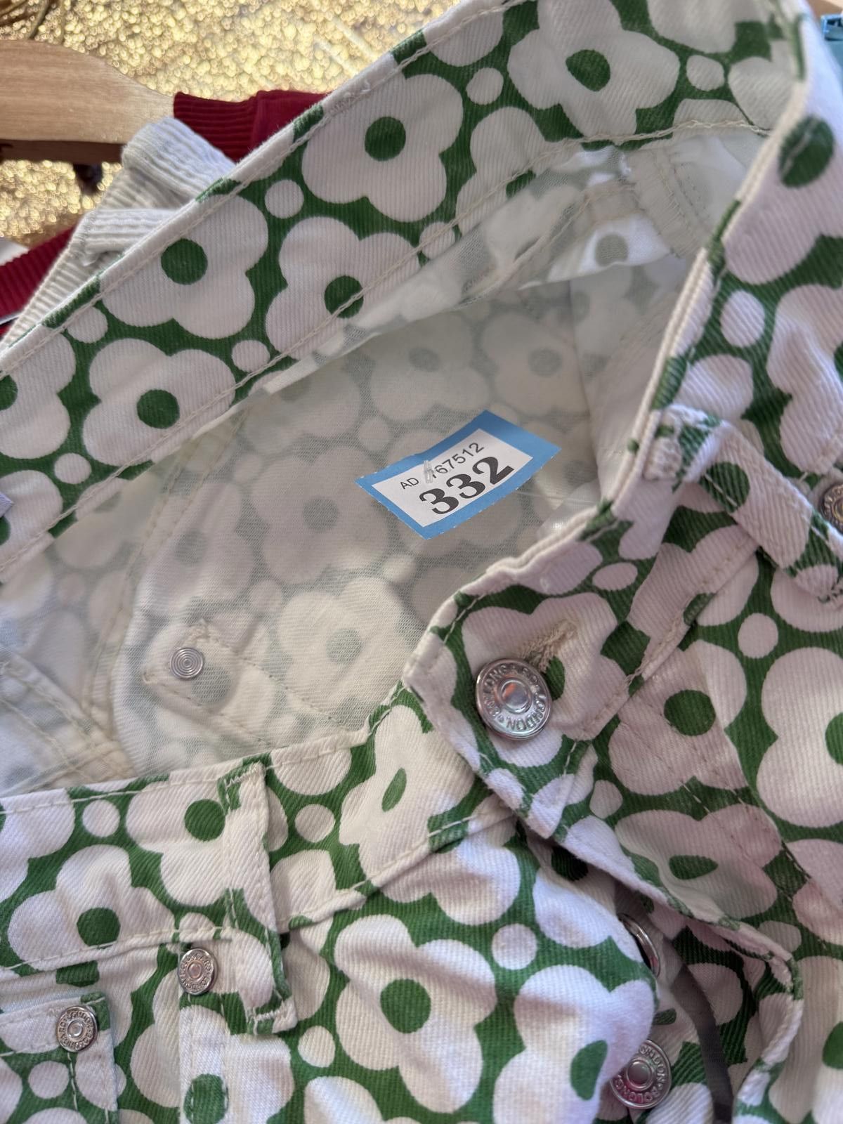 Unknown London Women's Green and White Floral Patterned Pants Size 30" / US 8 / IT 44 - 2 Thumbnail