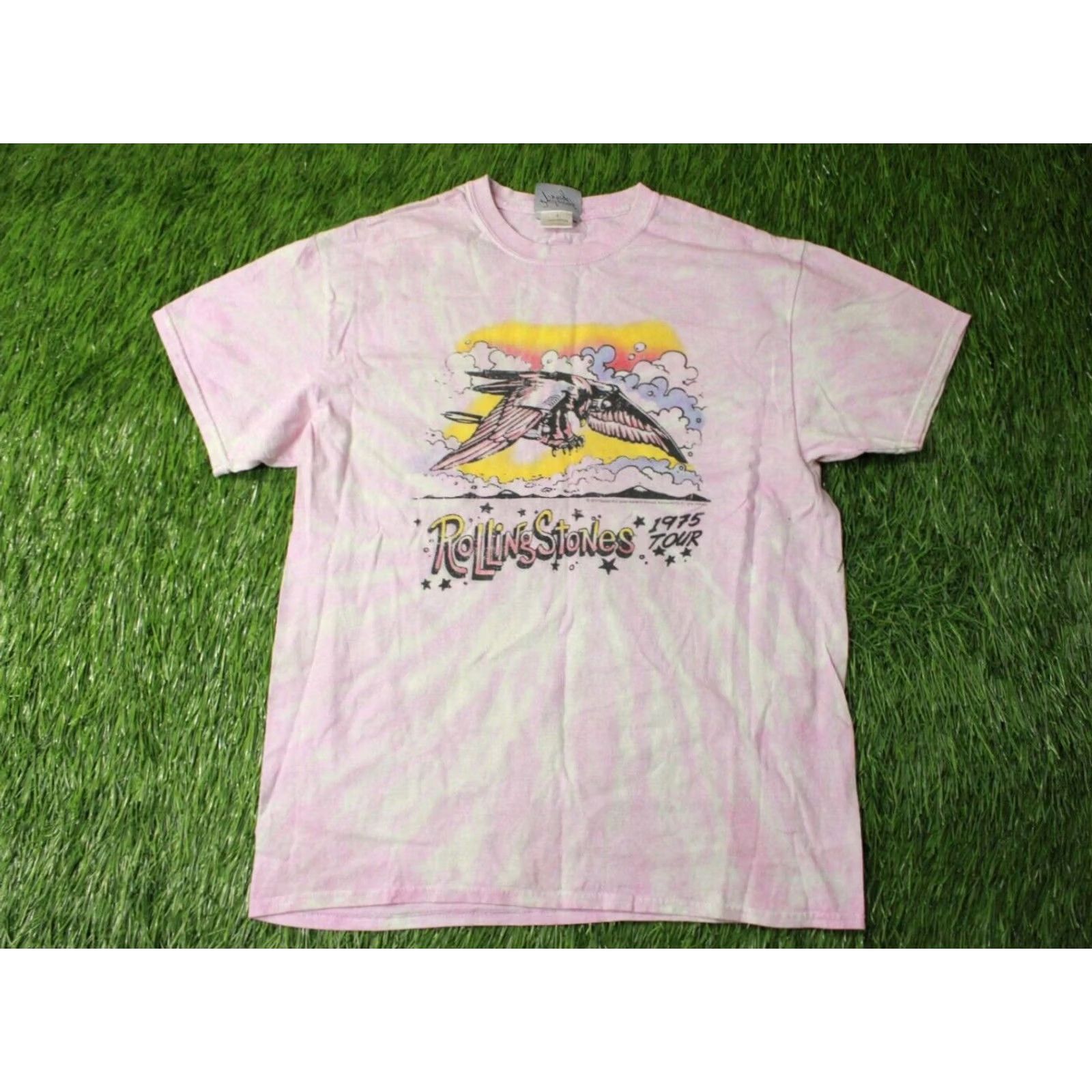 Vintage Nike The Rolling Stones Tour 1975 2017 Men Shirt Jersey Tee Official Product Size S Pink White Tee Shirt Mens Size US S / EU 44-46 / 1 - 2 Thumbnail