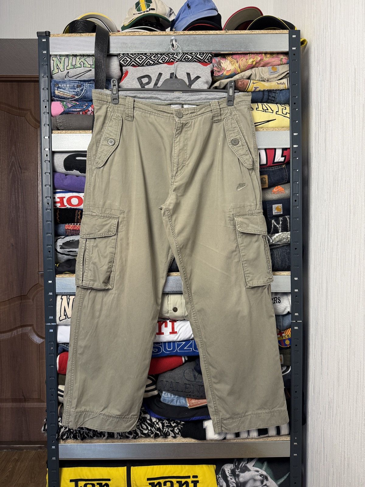 Japanese Brand Nike Vintage Cargo Pants Baggy Wide Japanese Size US 36 / EU 52 - 1 Thumbnail