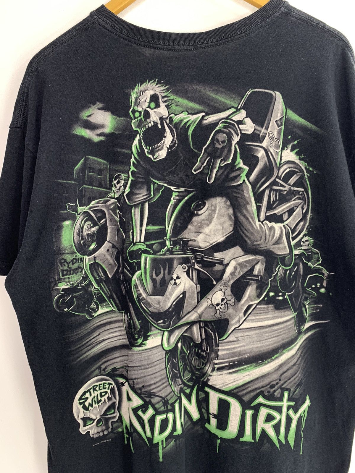Liquid Blue × Vintage Liquid Blue 2006 Rydin Dirty T Shirt Size US XL / EU 56 / 4 - 4 Thumbnail