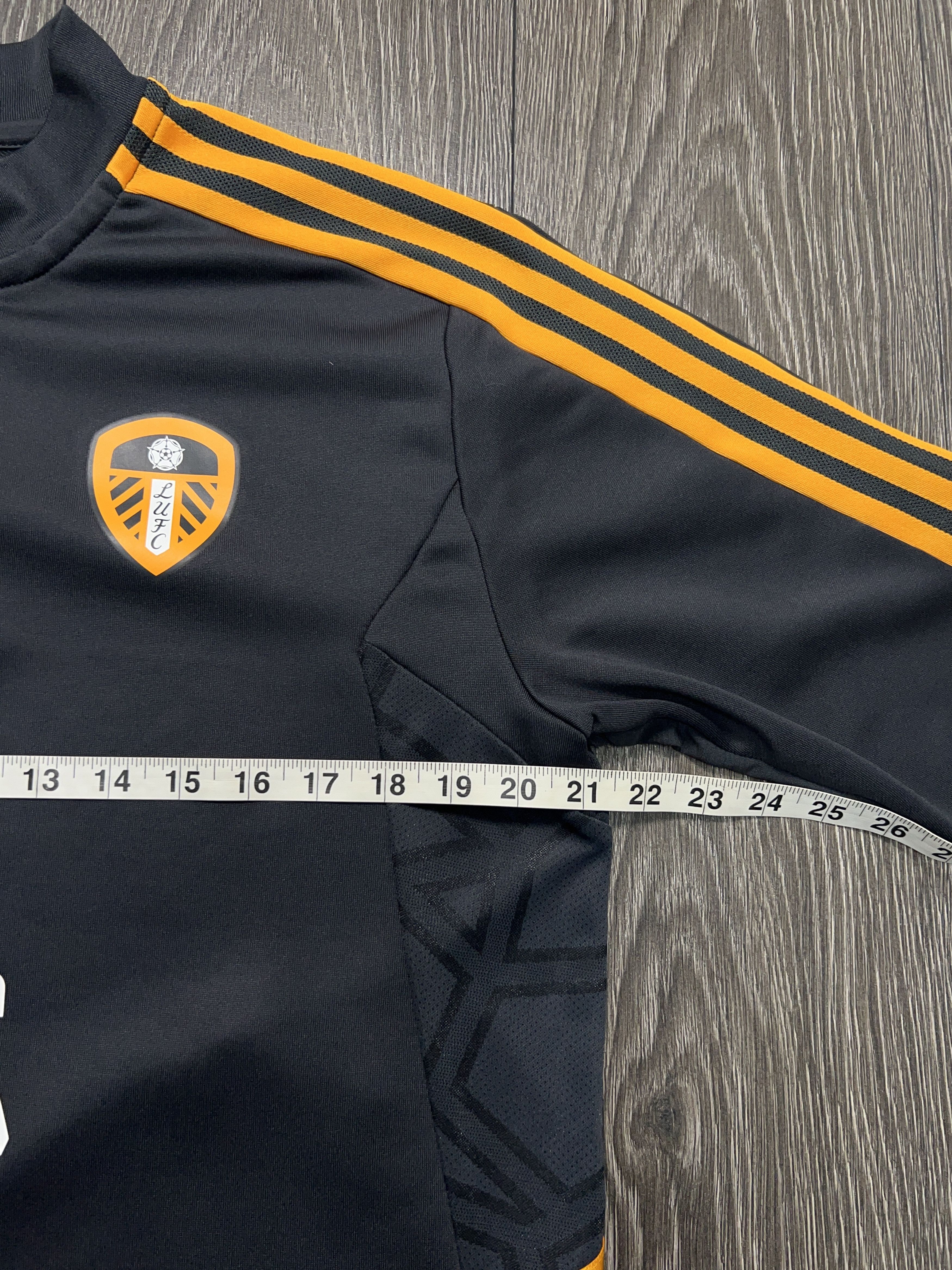 Adidas Leeds United 2022 Soccer Football Training Track Top Jacket Size US L / EU 52-54 / 3 - 11 Thumbnail