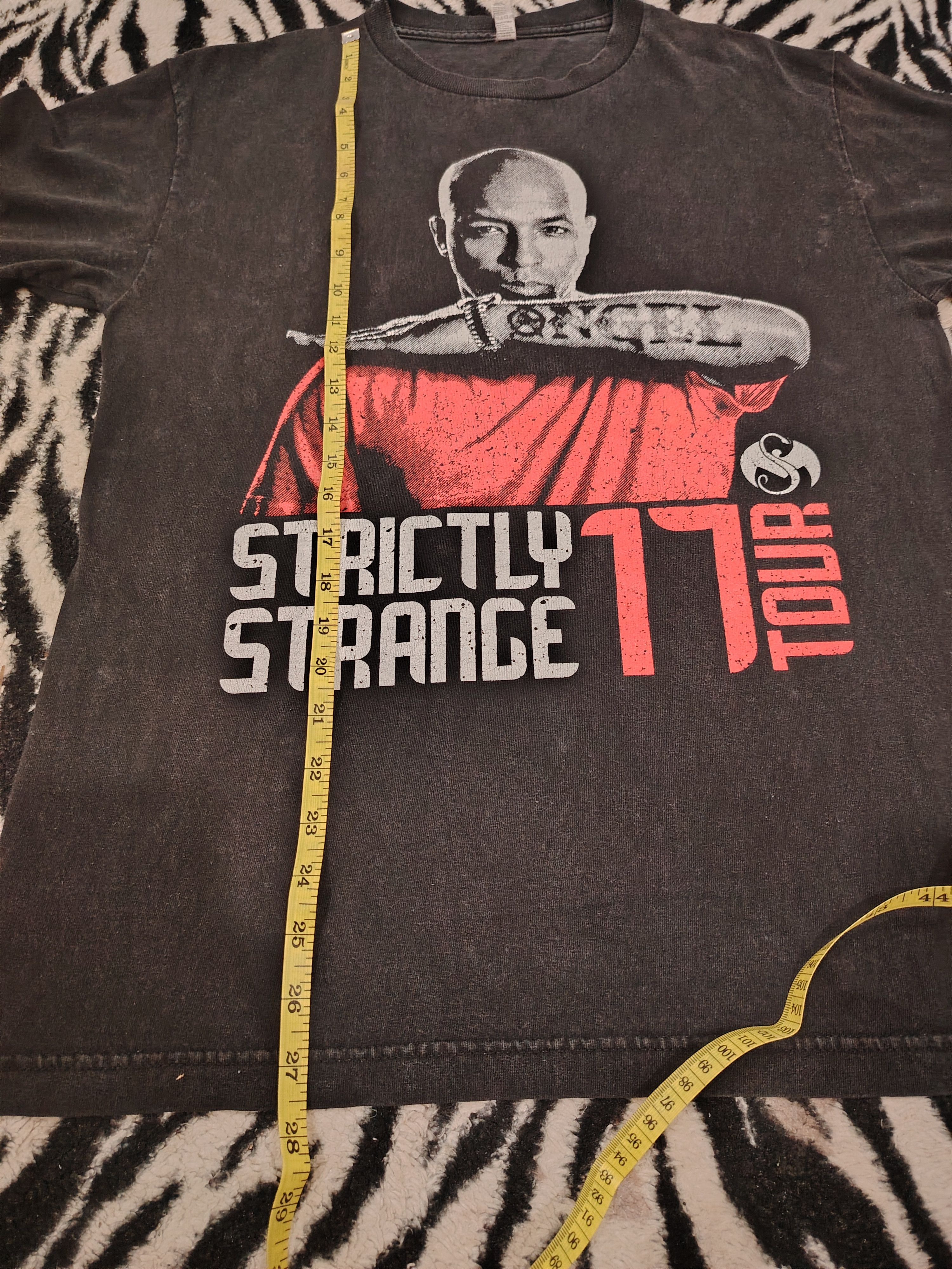 Band Tees × Other Strictly Strange tour tee Size US M / EU 48-50 / 2 - 6 Thumbnail