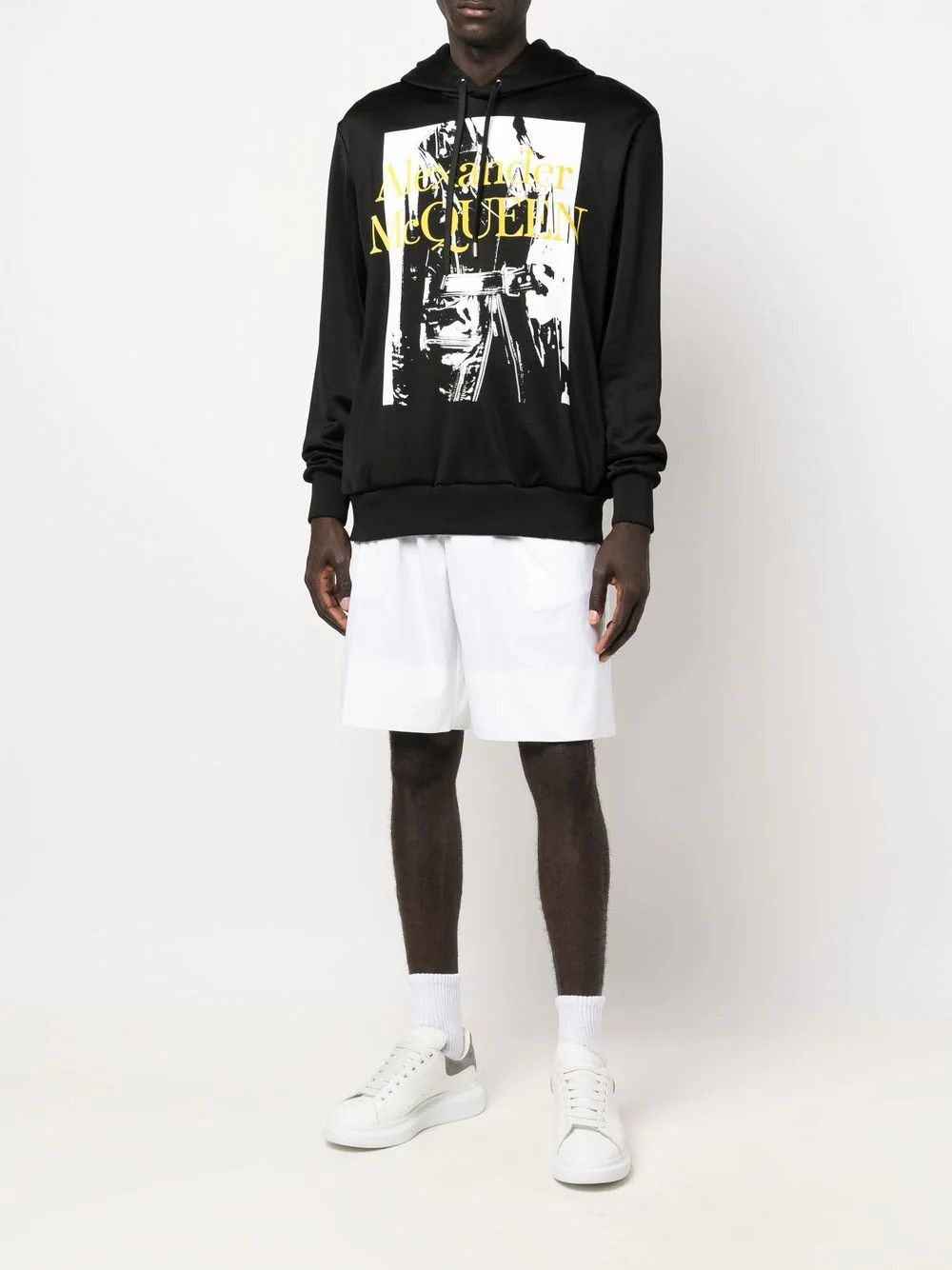 Alexander McQueen o1y1024 Hooded Sweatshirt In Black Size US S / EU 44-46 / 1 - 2 Thumbnail