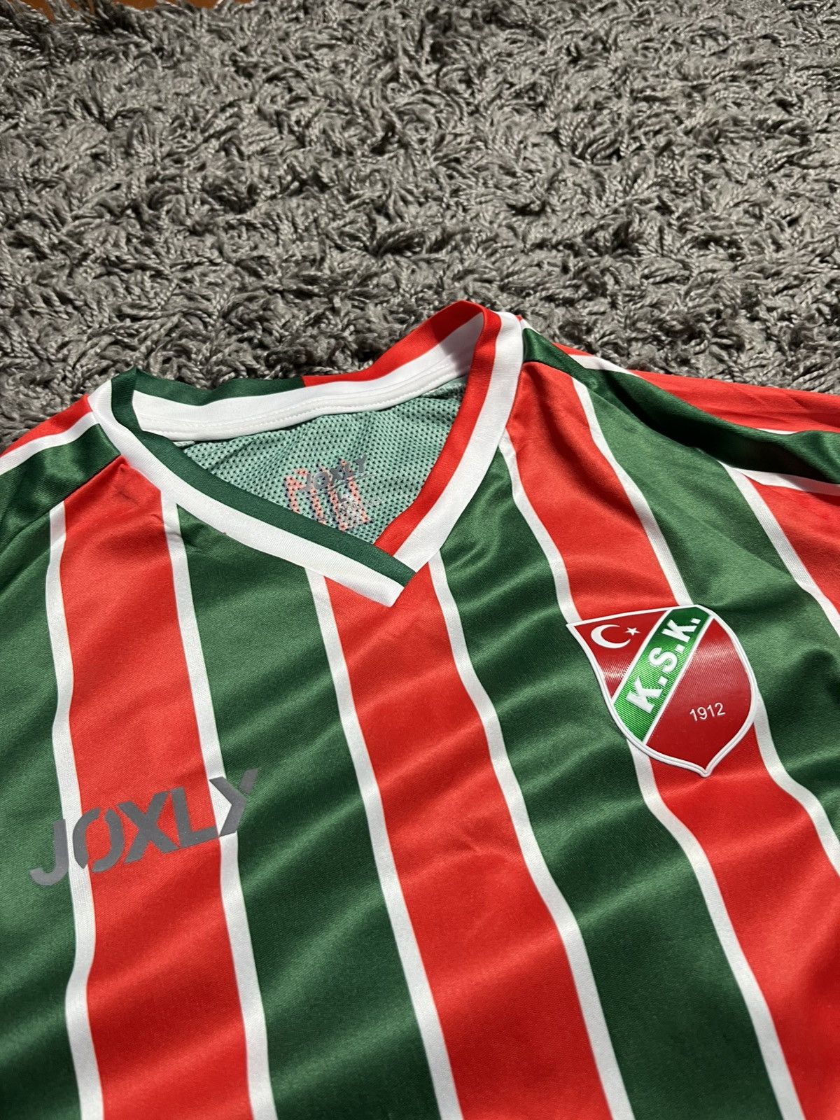 Other JOXLY KARSIYAKA SK 2022/23 HOME JERSEY GREEN RED STRIPE Size US L / EU 52-54 / 3 - 3 Thumbnail