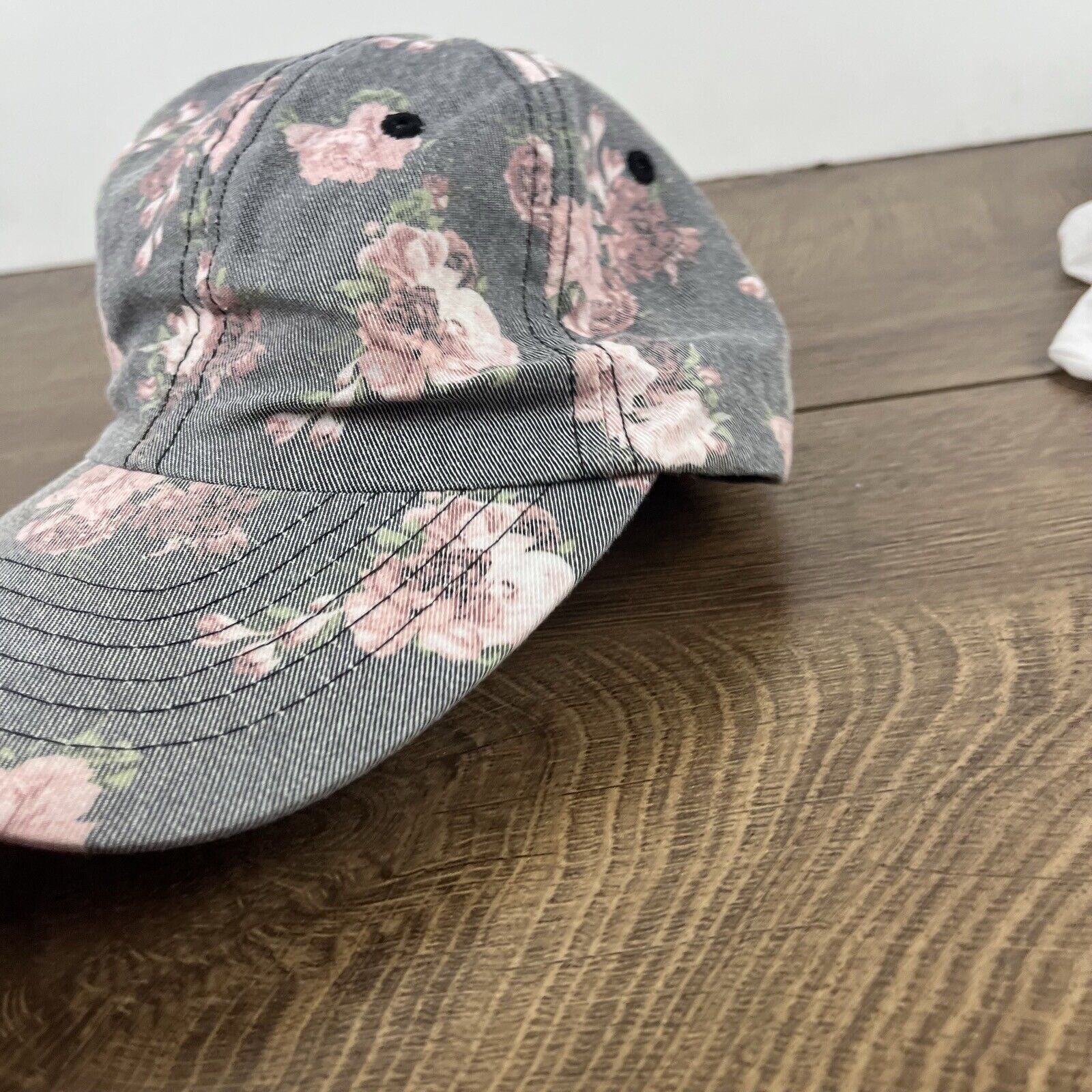 Other Pink Flower Hat Gray Cap Adjustable Hat Gray Adult Fit Hat Size ONE SIZE - 8 Thumbnail