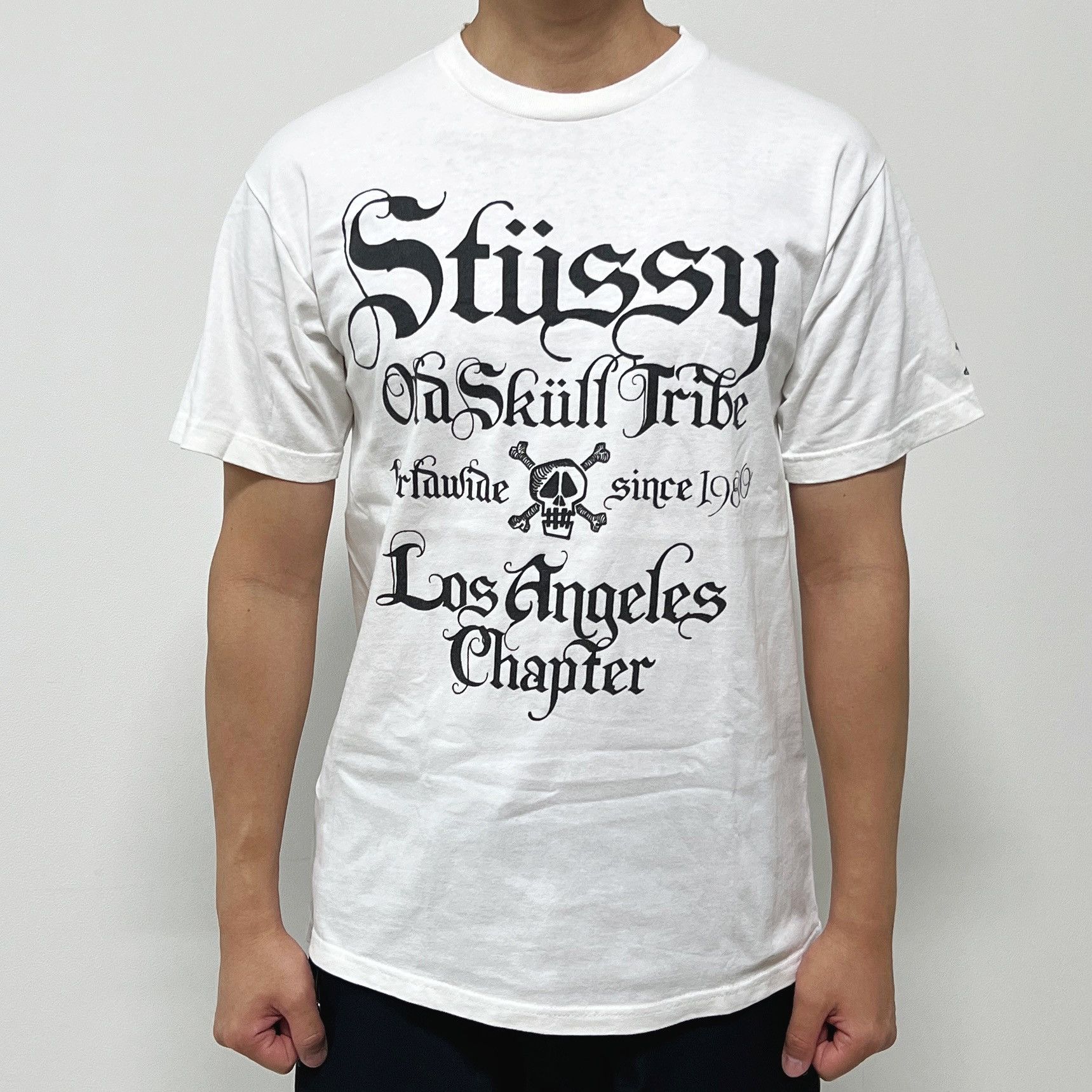 Stussy STUSSY LA Chapter Old Skull Tribe T-Shirt White Size US L / EU 52-54 / 3 - 1 Thumbnail