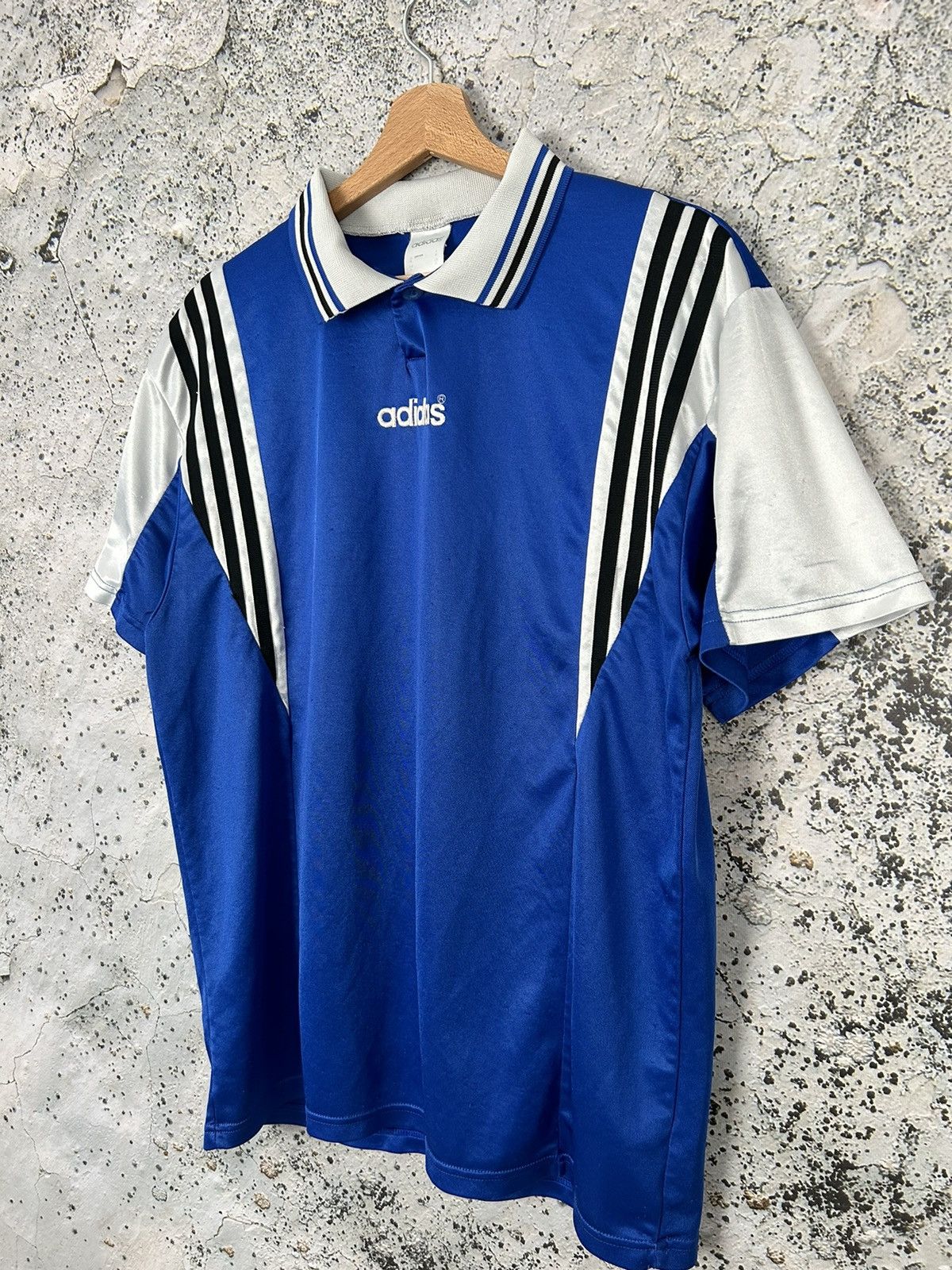 Adidas Vintage Adidas 90s Sportswear Football Jersey Rare Size US M / EU 48-50 / 2 - 2 Thumbnail