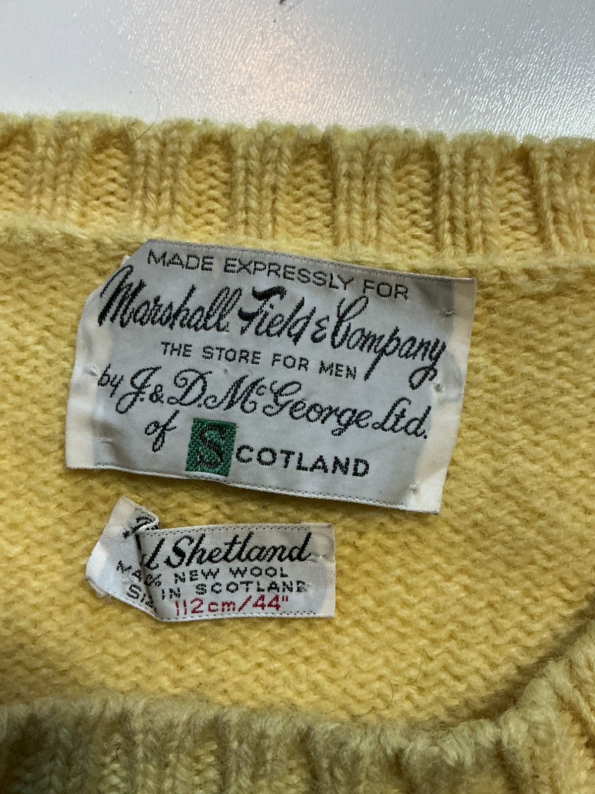 Vintage Vintage Marshall Field Scotland Shetland Wool Knit Sweater Size US L / EU 52-54 / 3 - 5 Thumbnail