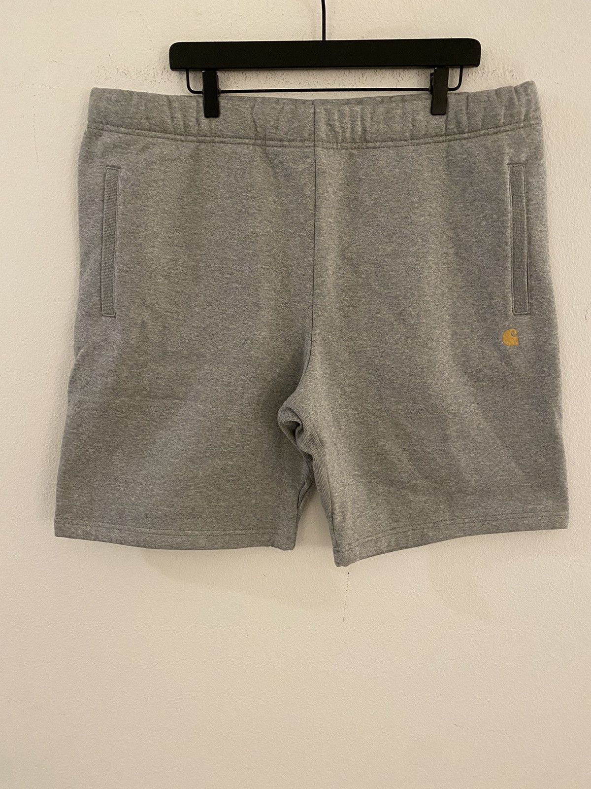 Carhartt Wip Carhartt WIP Chase Sweat Short Heather Grey NWT Size US 40 / EU 56 - 1 Thumbnail