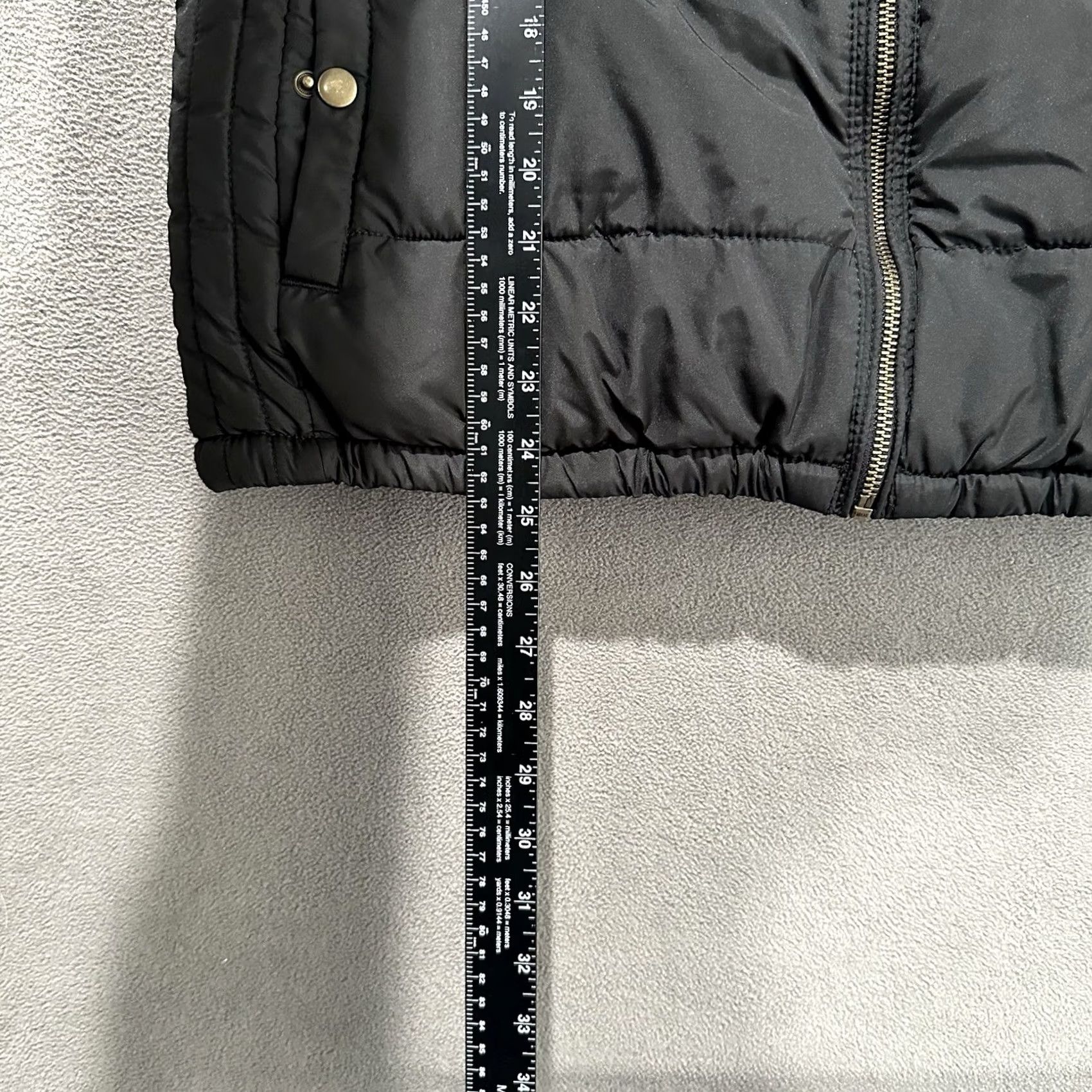 Old Navy Old Navy Vest Women Medium Black Quilted Fleece Lined Full Zip Outdoor Casual Winter Fall Size M / US 6-8 / IT 42-44 - 7 Thumbnail