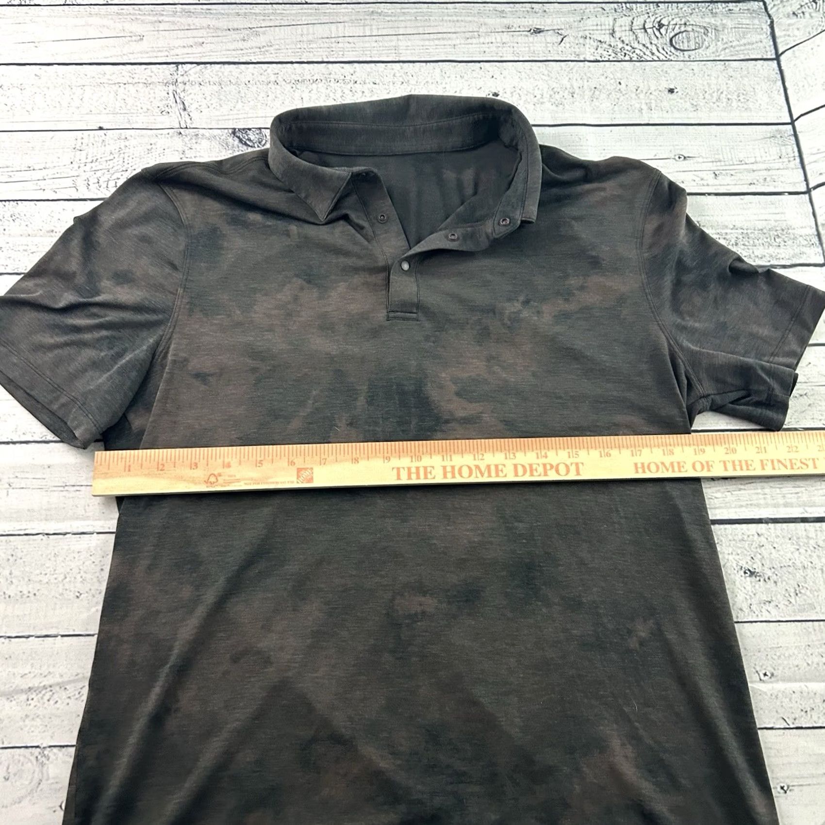 Lululemon Lululemon Dyed Short Sleeve Snap Button Polo Shirt Men's Medium Gray Shirt Button-Up Polo Mens Gray Digital Dye Solid Pattern Vintage No Size US M / EU 48-50 / 2 - 4 Thumbnail