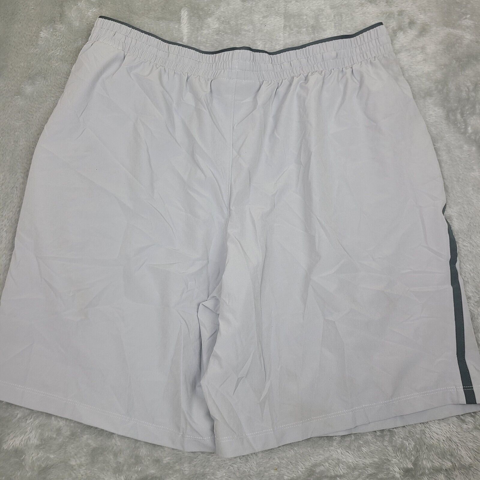 Under Armour Under Armour Mens Size XL Loose Fit Heat Gear Gym Athletic S Size US 38 / EU 54 - 12 Thumbnail