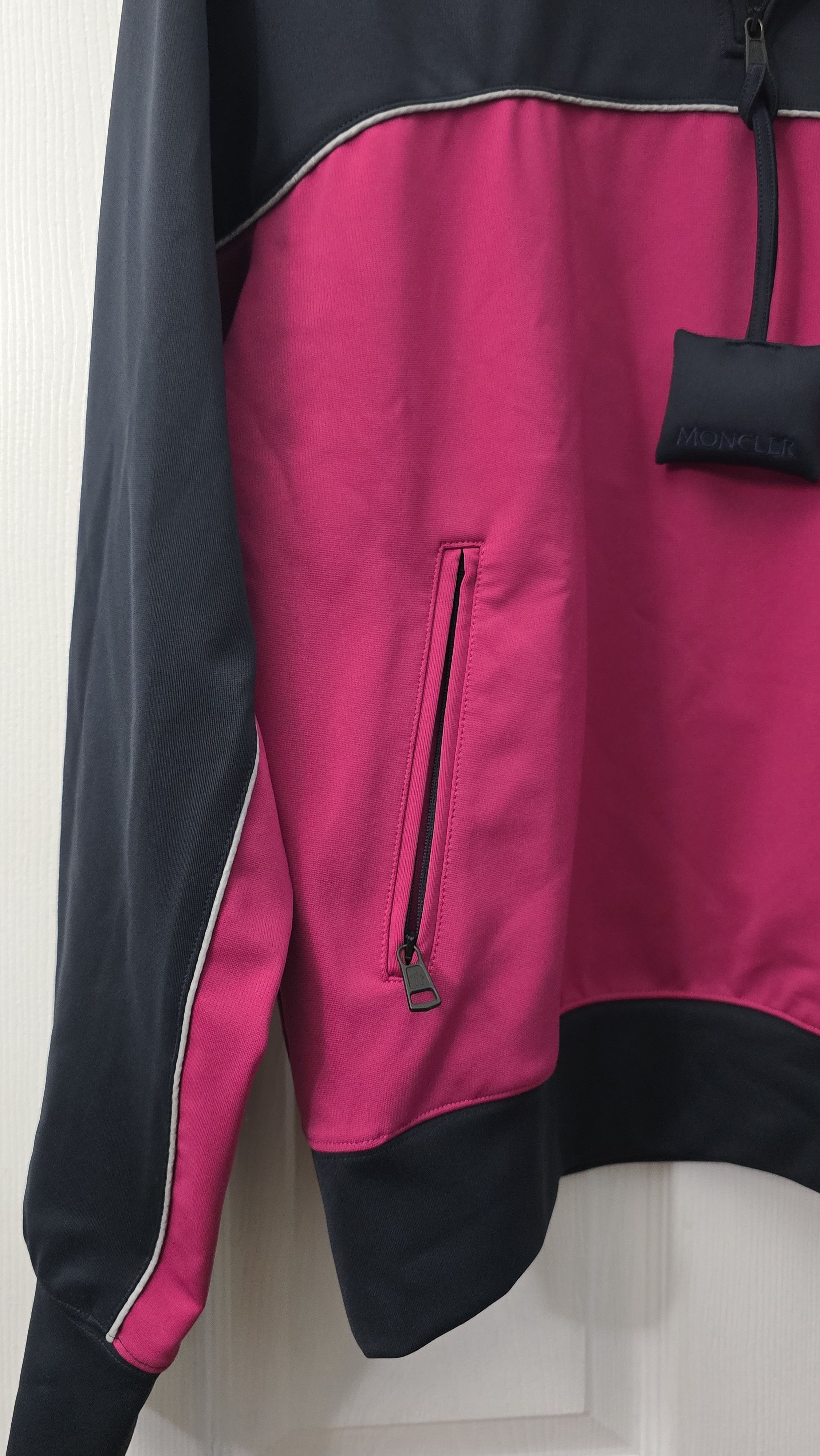 Moncler Moncler jw anderson full track suit sz large Size 30" / US 8 / IT 44 - 5 Thumbnail