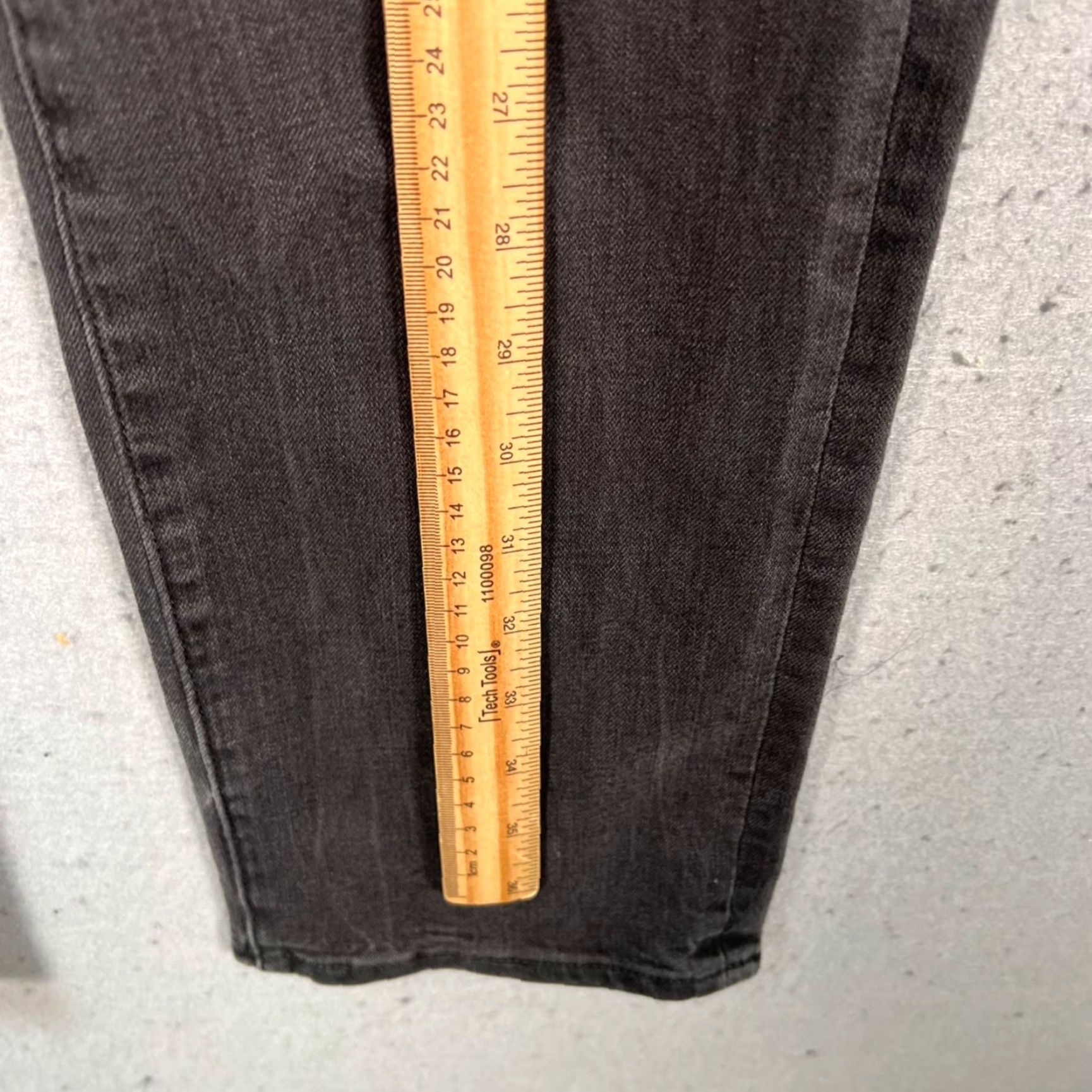 American Eagle Outfitters American Eagle Outfitters Mens Jeans 30x29 Black Denim 5-Pocket Straight Zip COTTON POLYESTER Vintage No Adults Mens Jeans Size US 30 / EU 46 - 6 Thumbnail