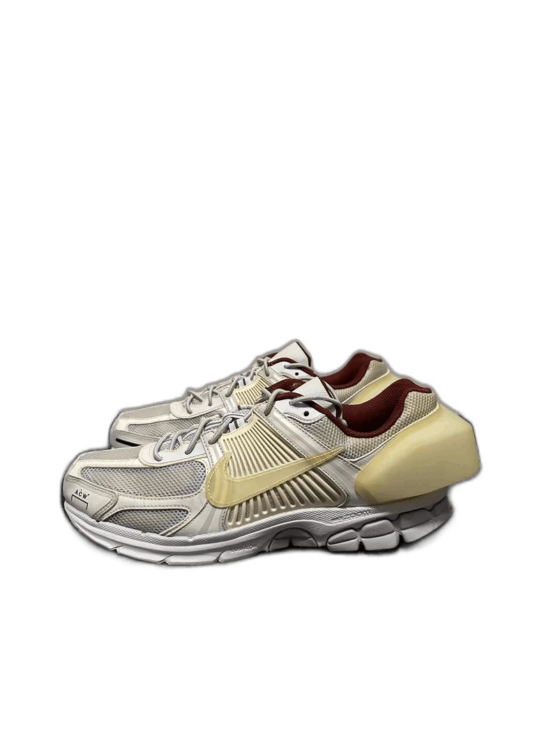 A-COLD-WALL* x Nike Zoom Vomero Sneakers