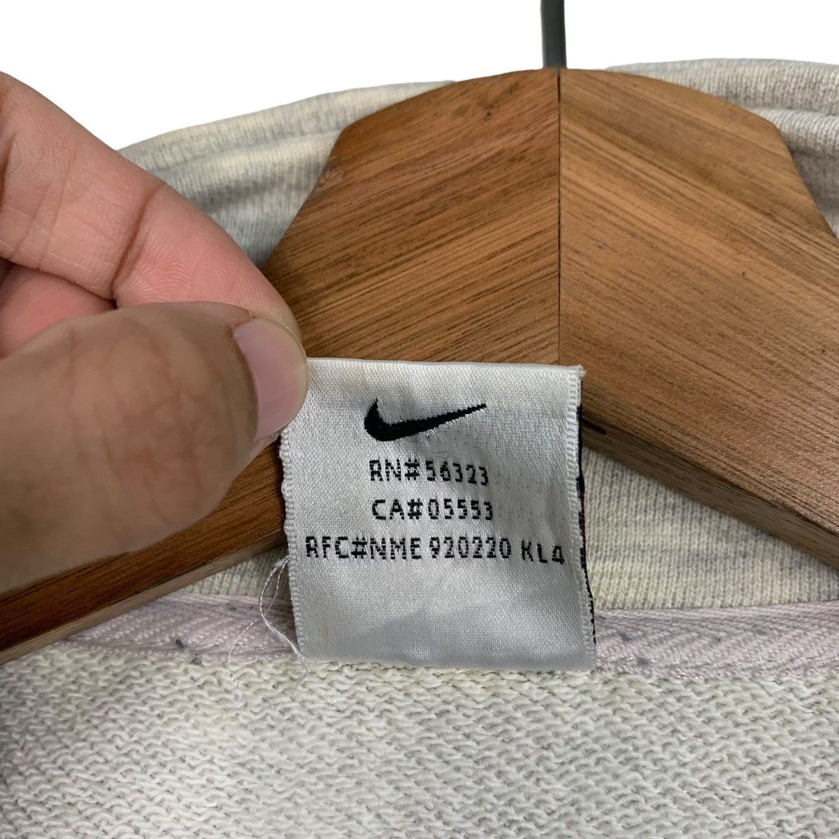 Nike 90s NIKE Small Logo Half Zip Turtleneck Sweatshirt #1689-C75 Size US M / EU 48-50 / 2 - 15 Thumbnail